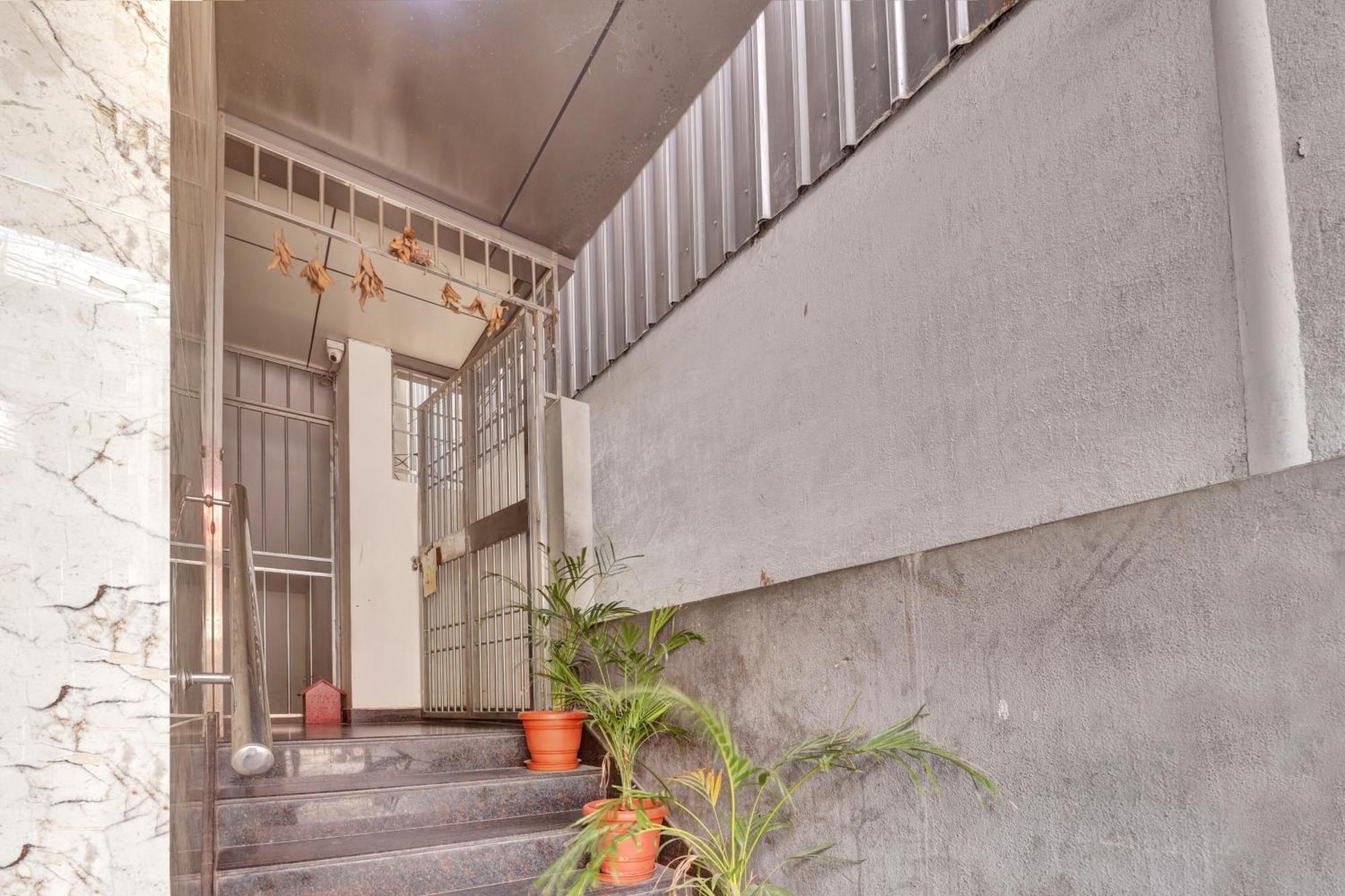 Hotel O Shiva Shakthi Bangalore