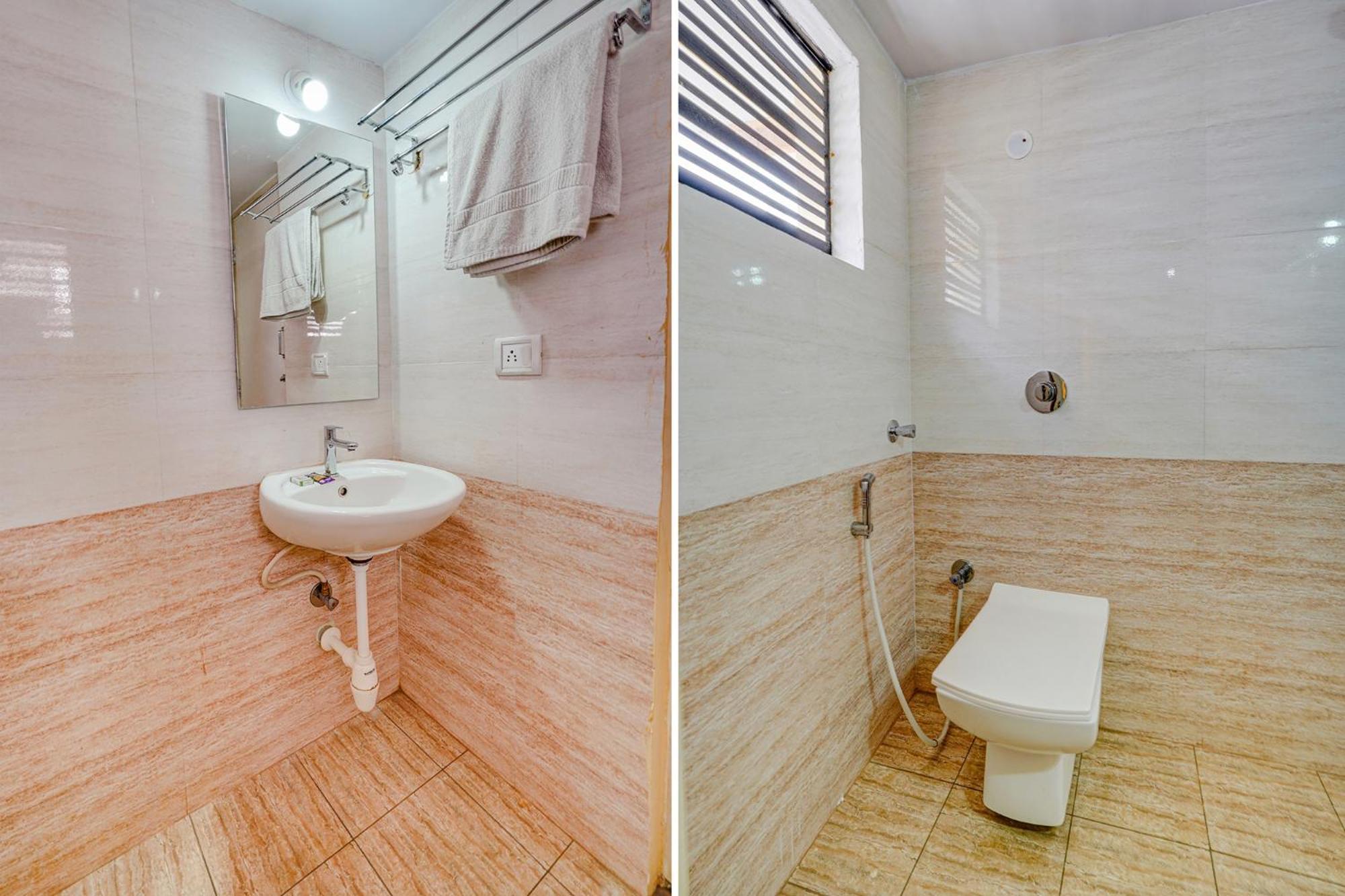 Fabhotel Bns Comforts Hotel 3*