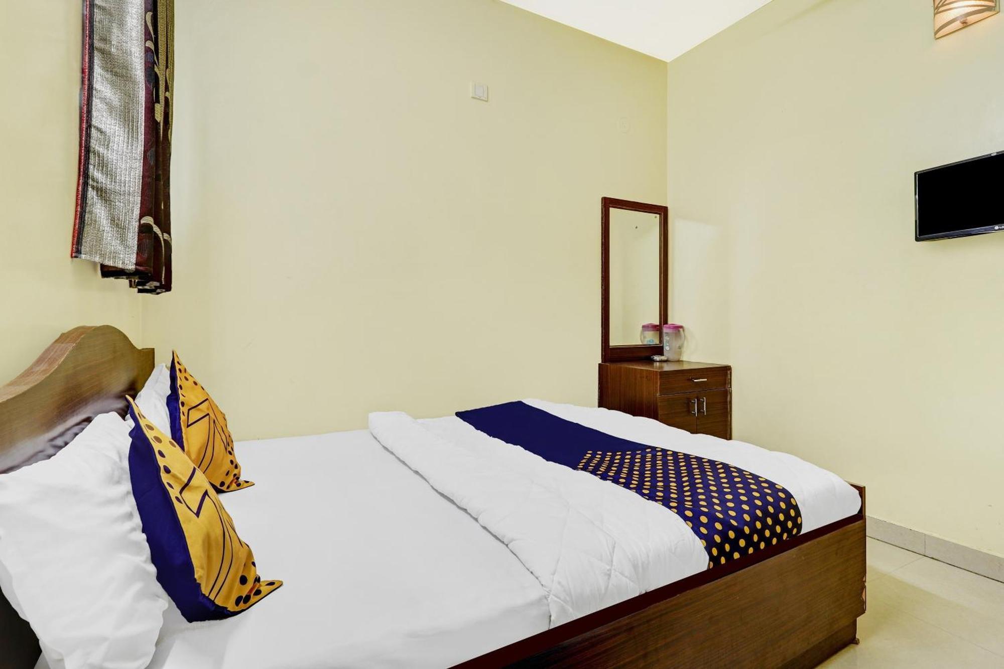 Oyo Flagship Subha Residency Bangalore