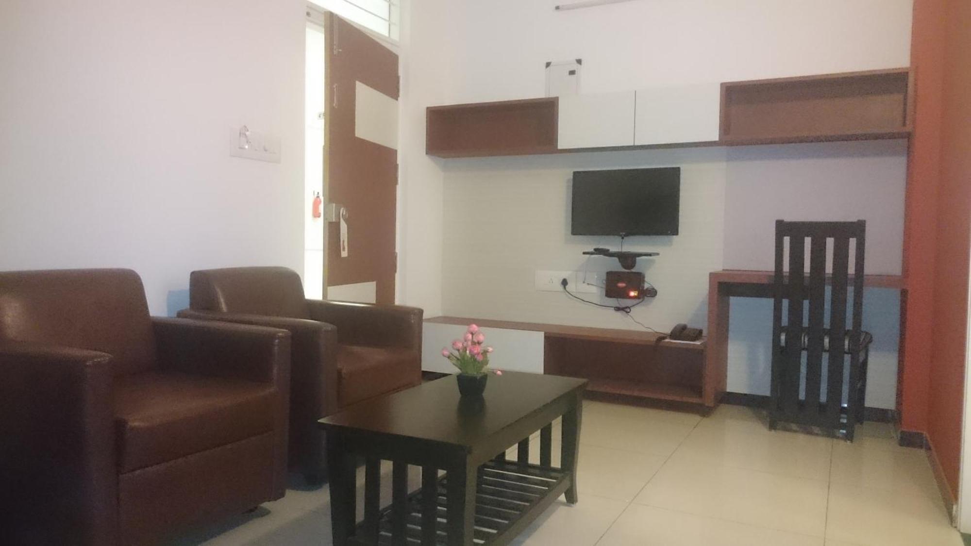 Hotel Sap Golden Grande Electronic