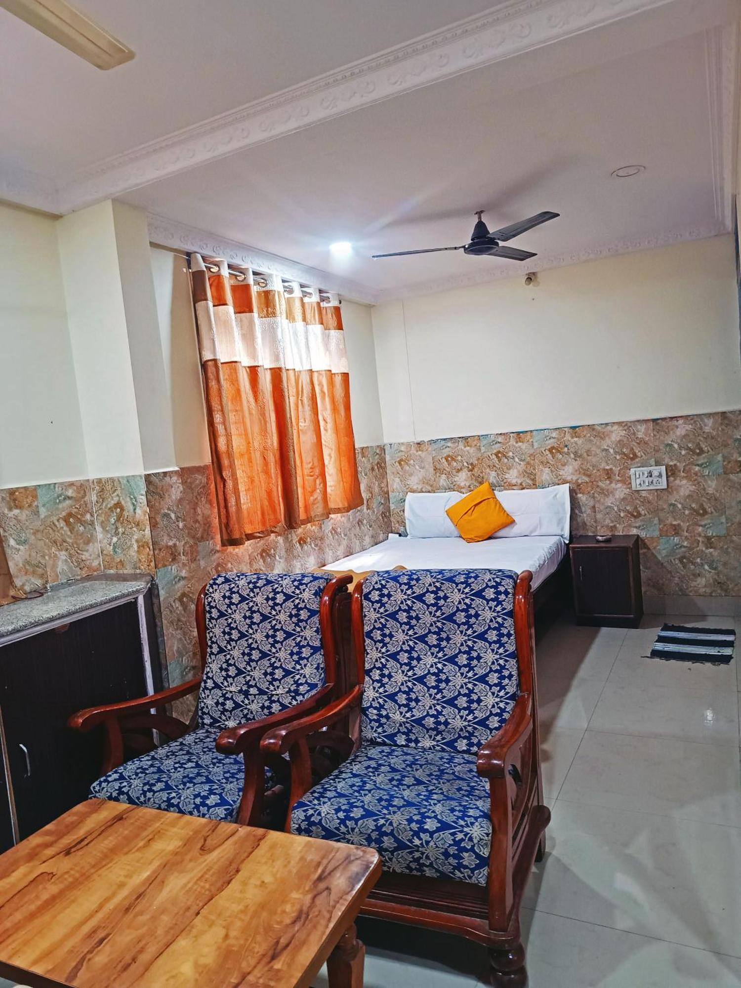 Thirumala Paradise 2*