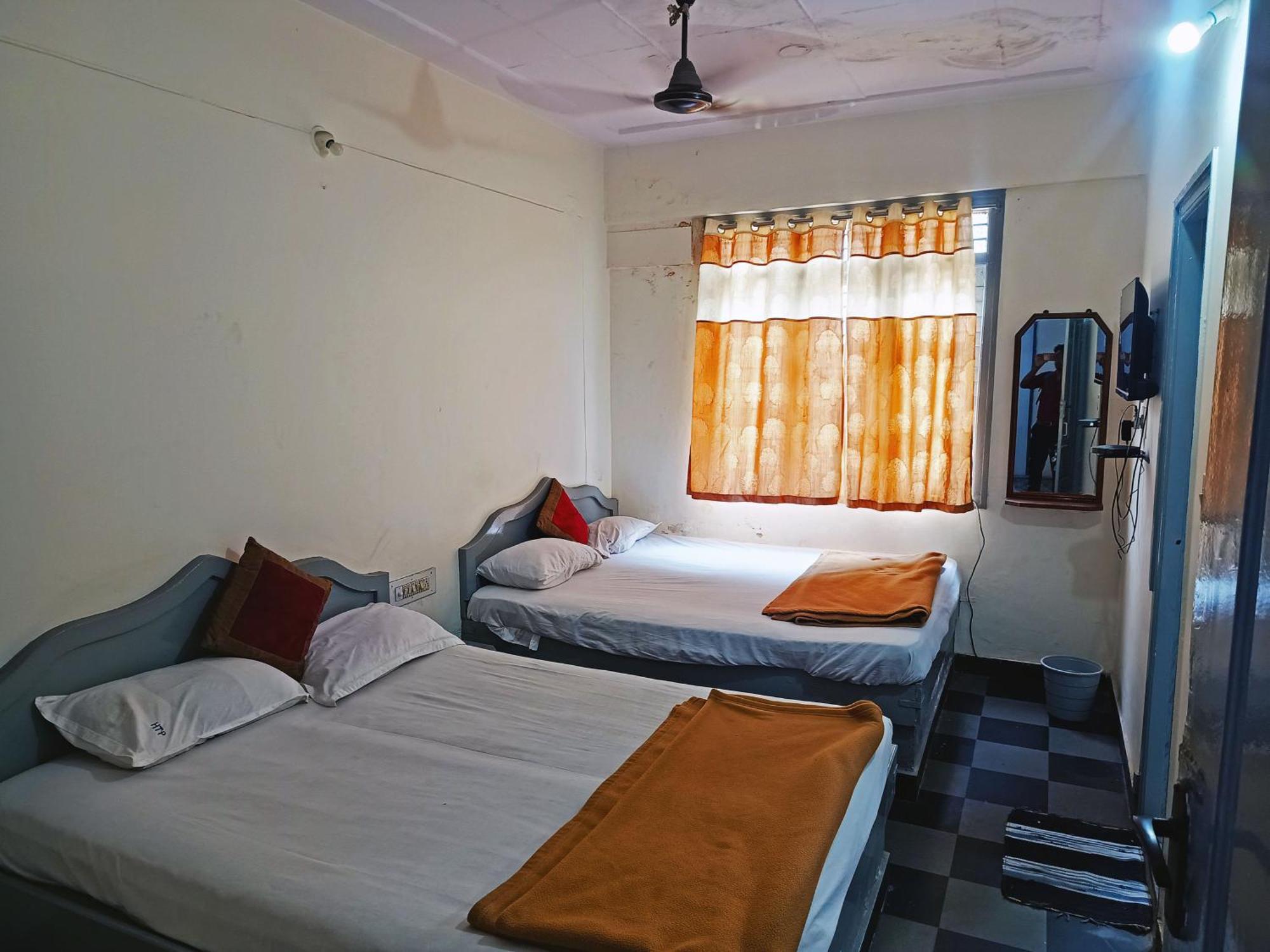 Thirumala Paradise Hotel
