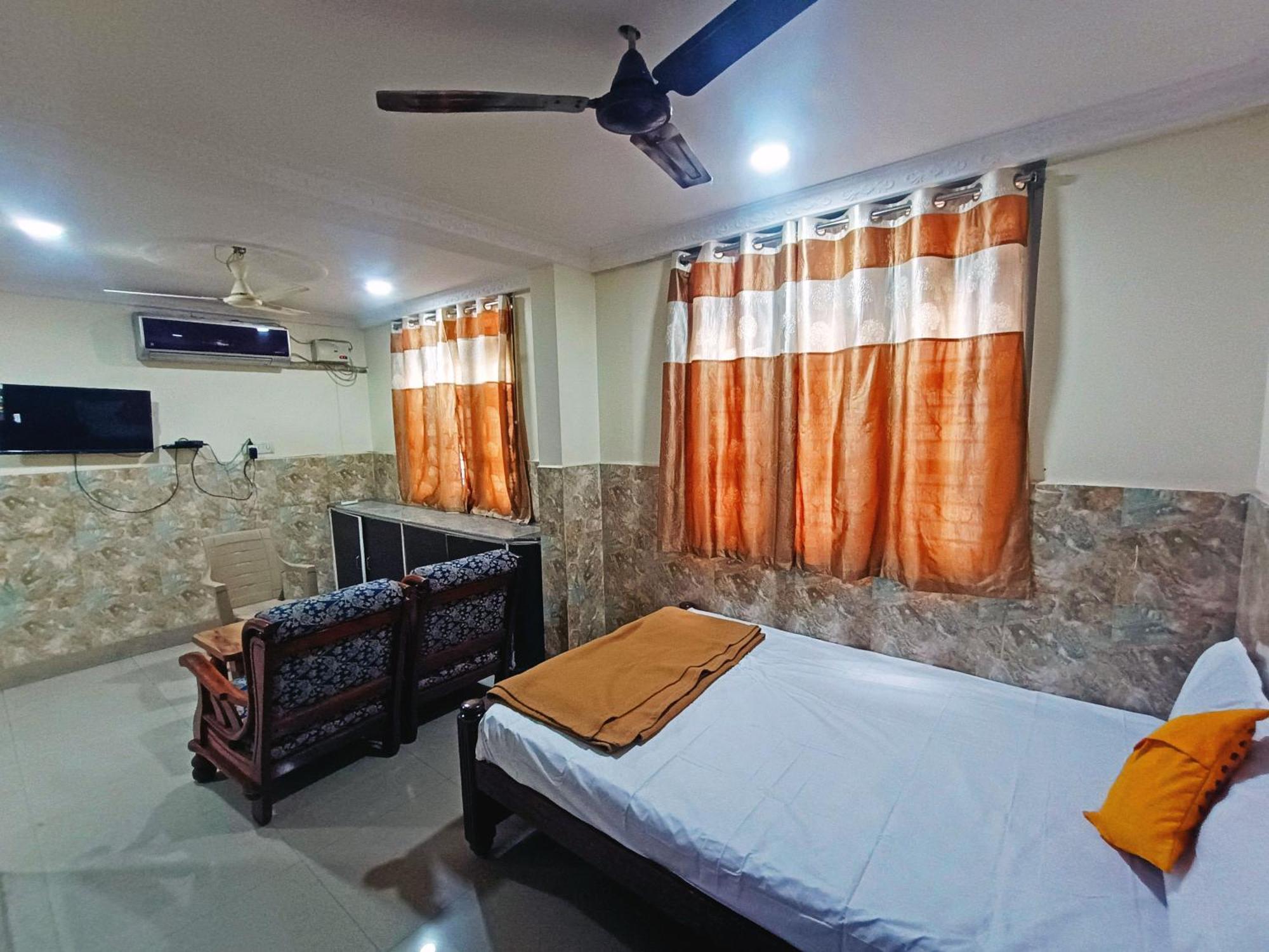 Thirumala Paradise 2*