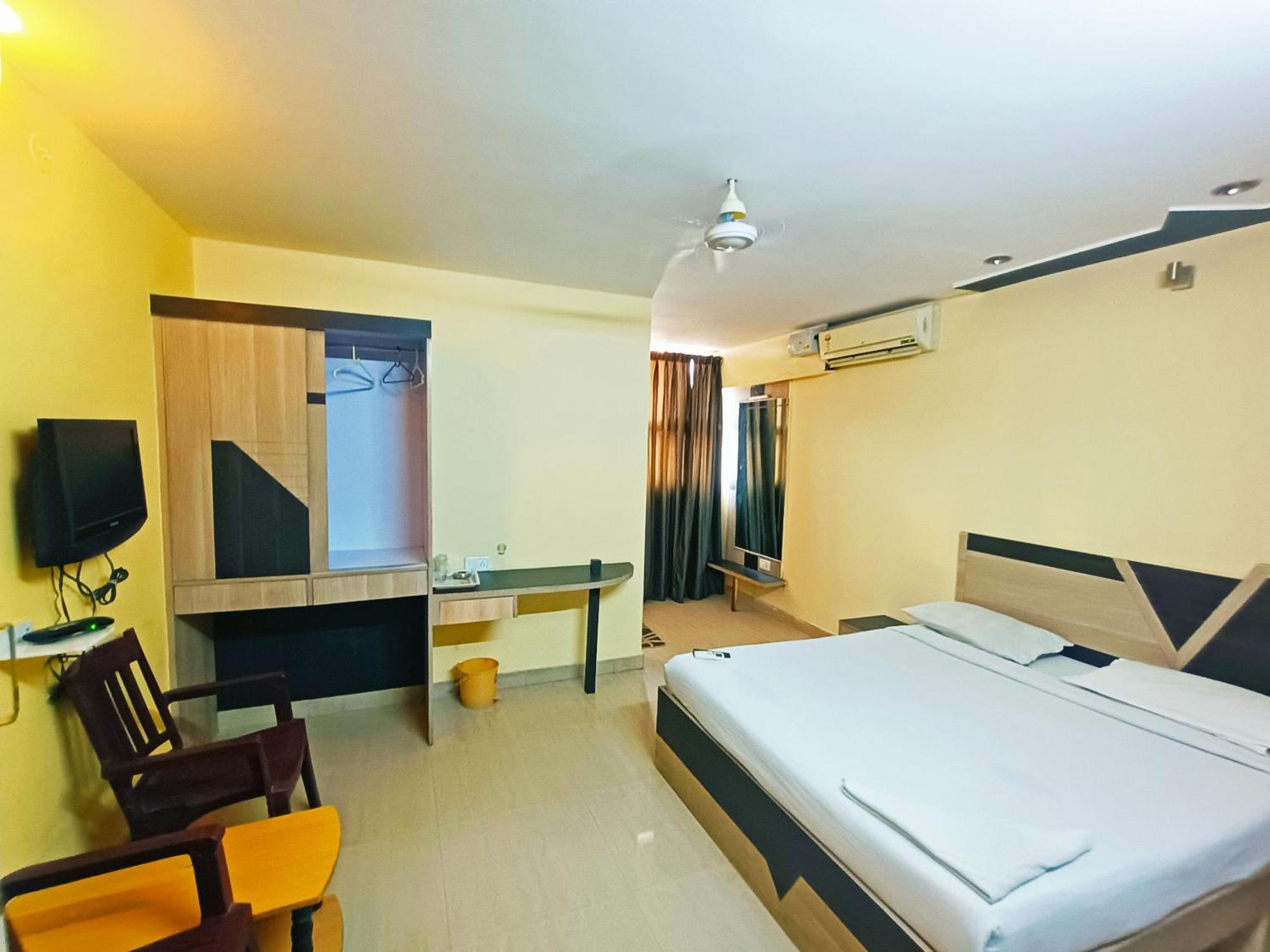 Hotel Shree Ganesh Regency
