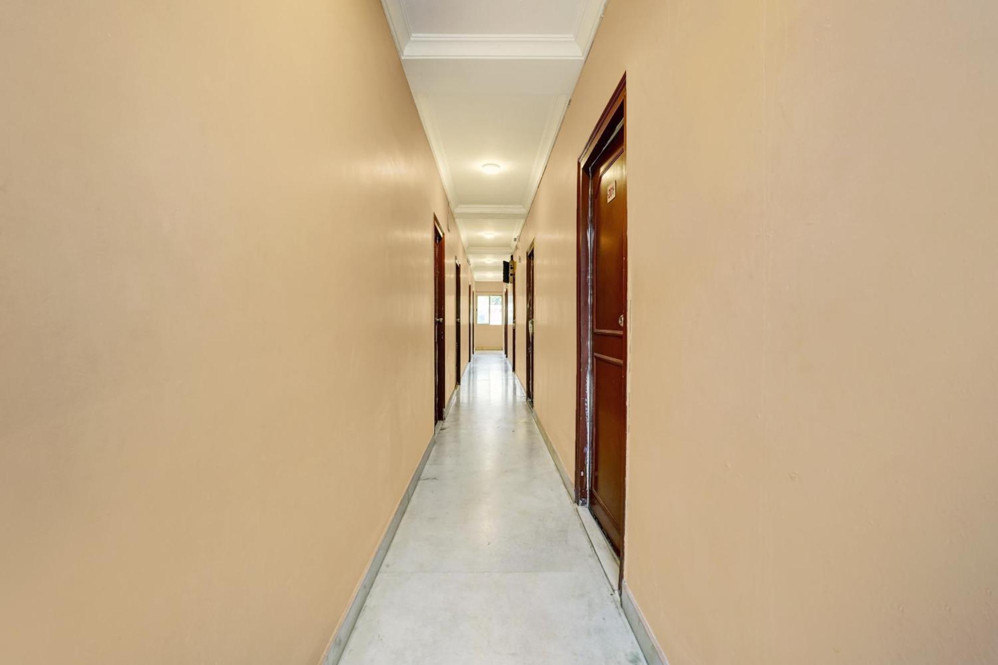 Spot On Benaka Delux & Delux Hotel
