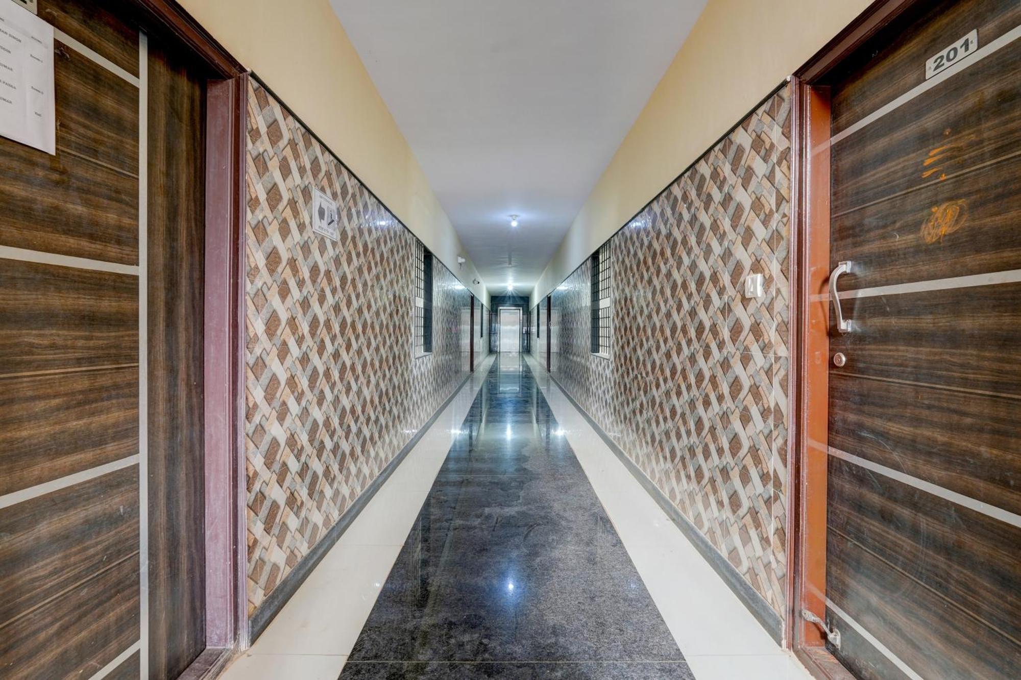 Hotel O Sd Bangalore