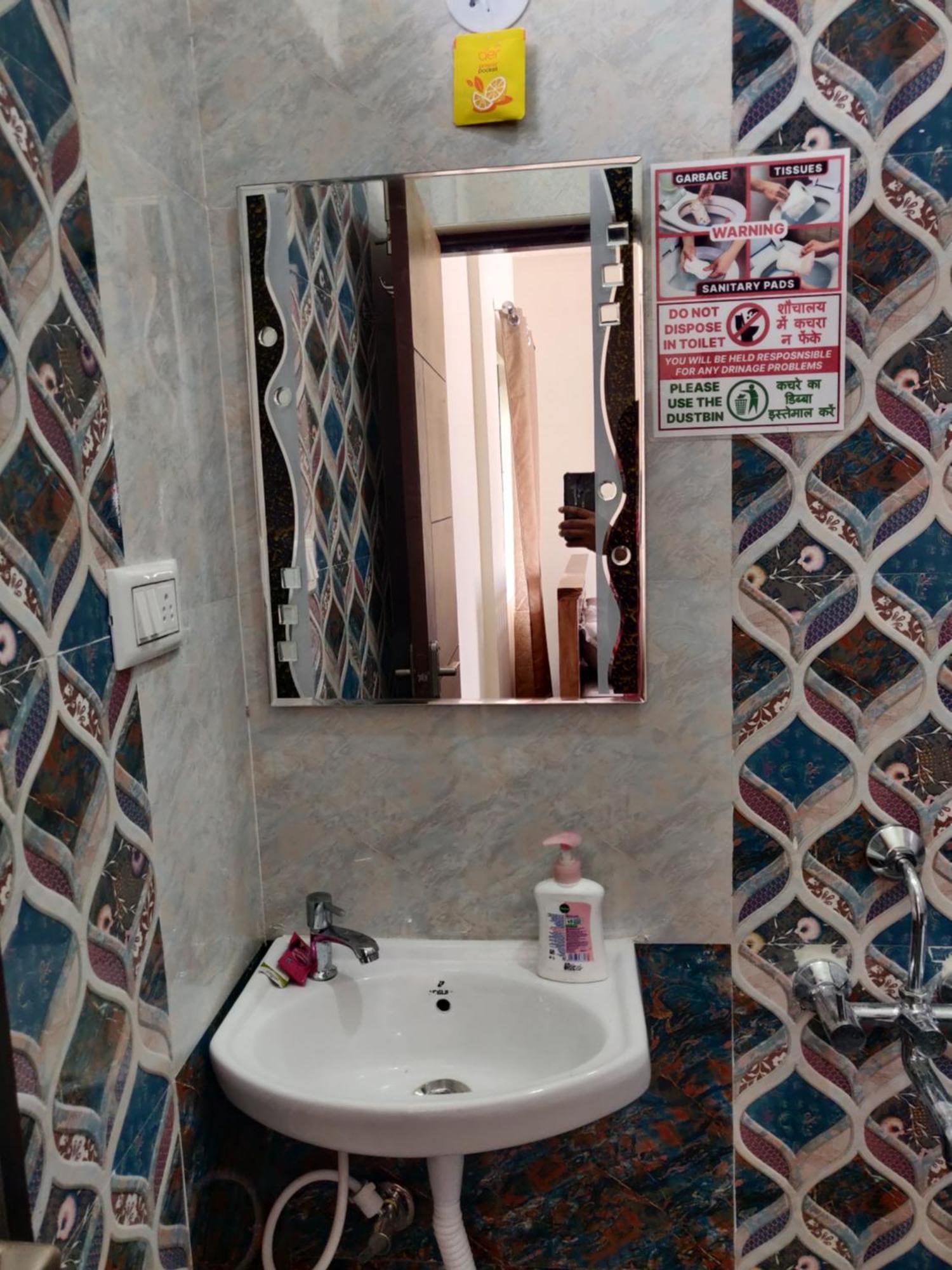 Castle Hebbal With Kitchen Apartment *