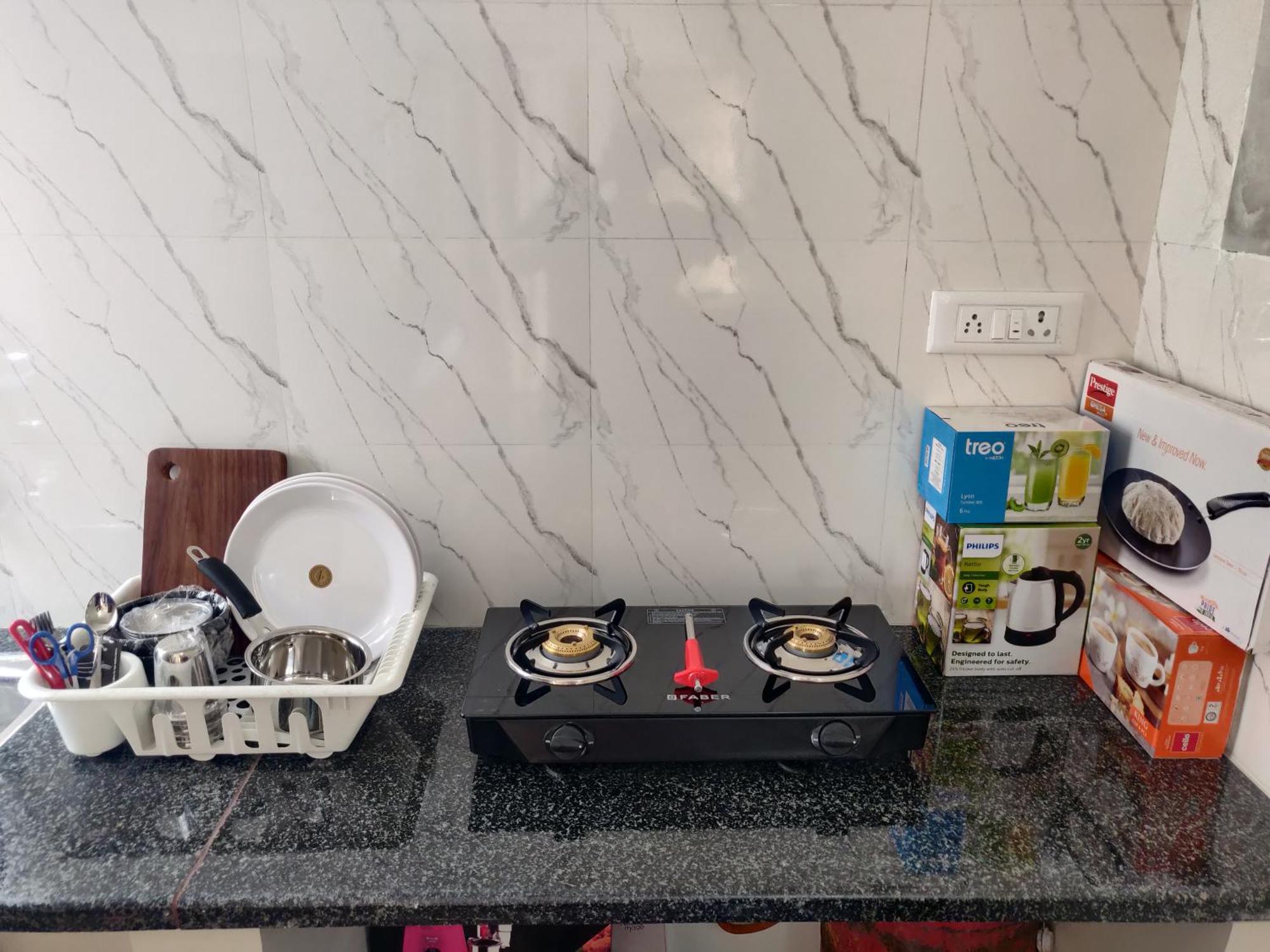 Castle Hebbal With Kitchen Apartment