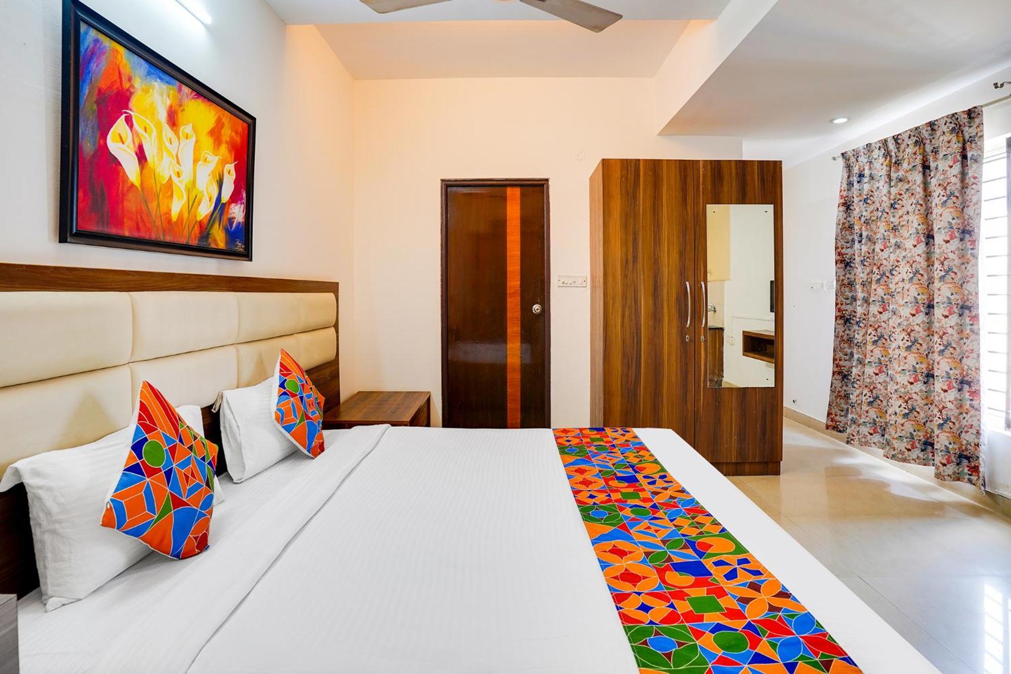 Fabhotel Astra - Electronic Hotel Bangalore