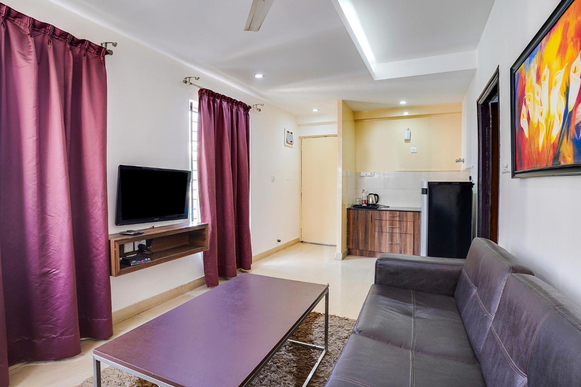 Fabhotel Astra - Electronic 3*