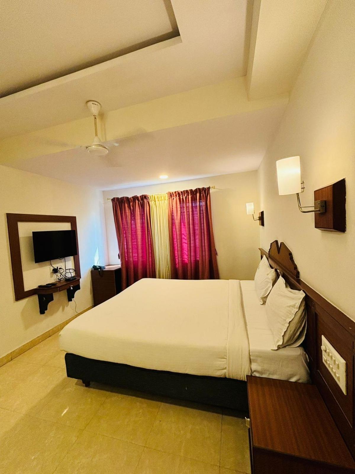 Hotel Sandalwood Bangalore