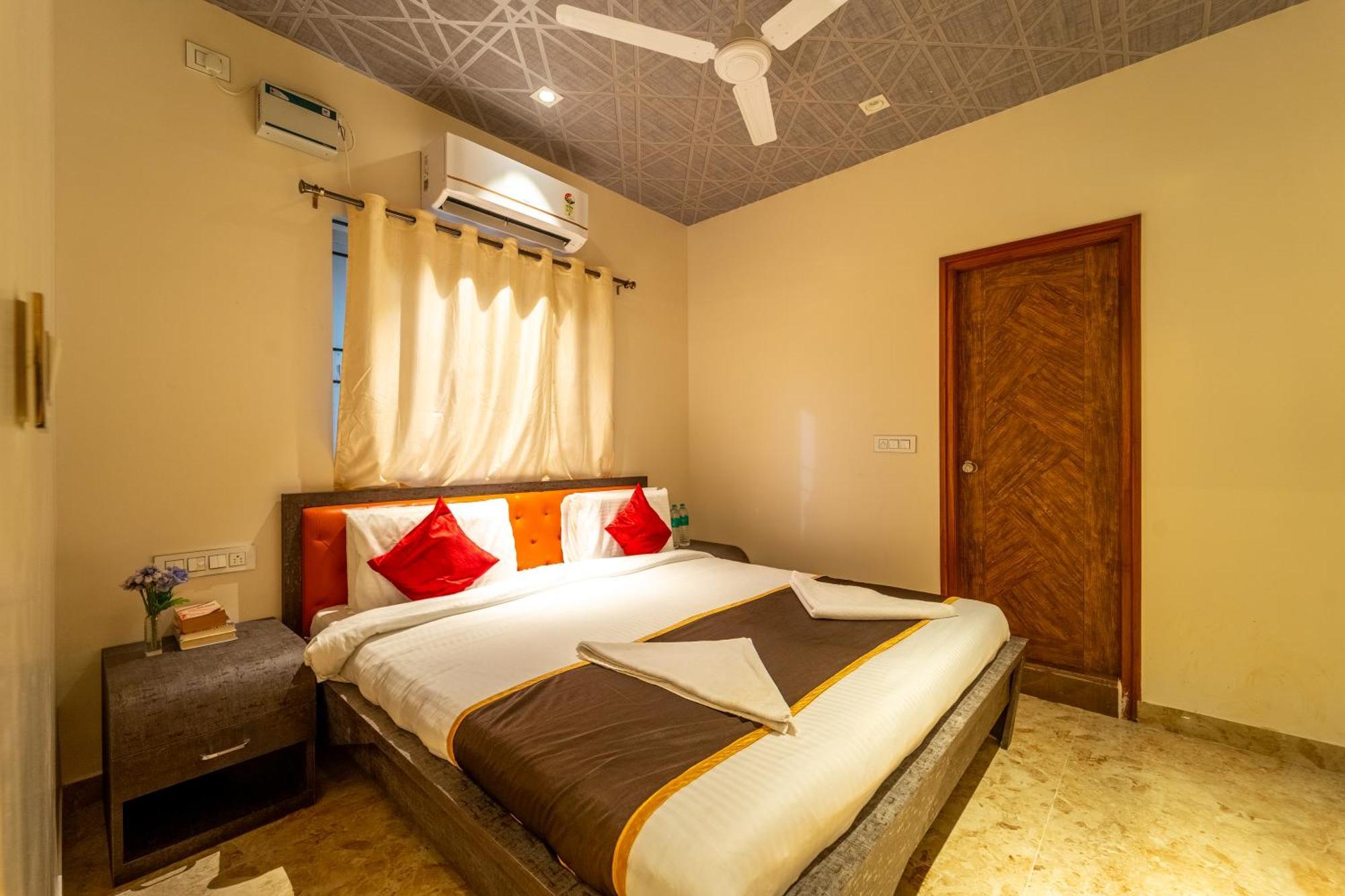 Hotel Seasons Hbr
