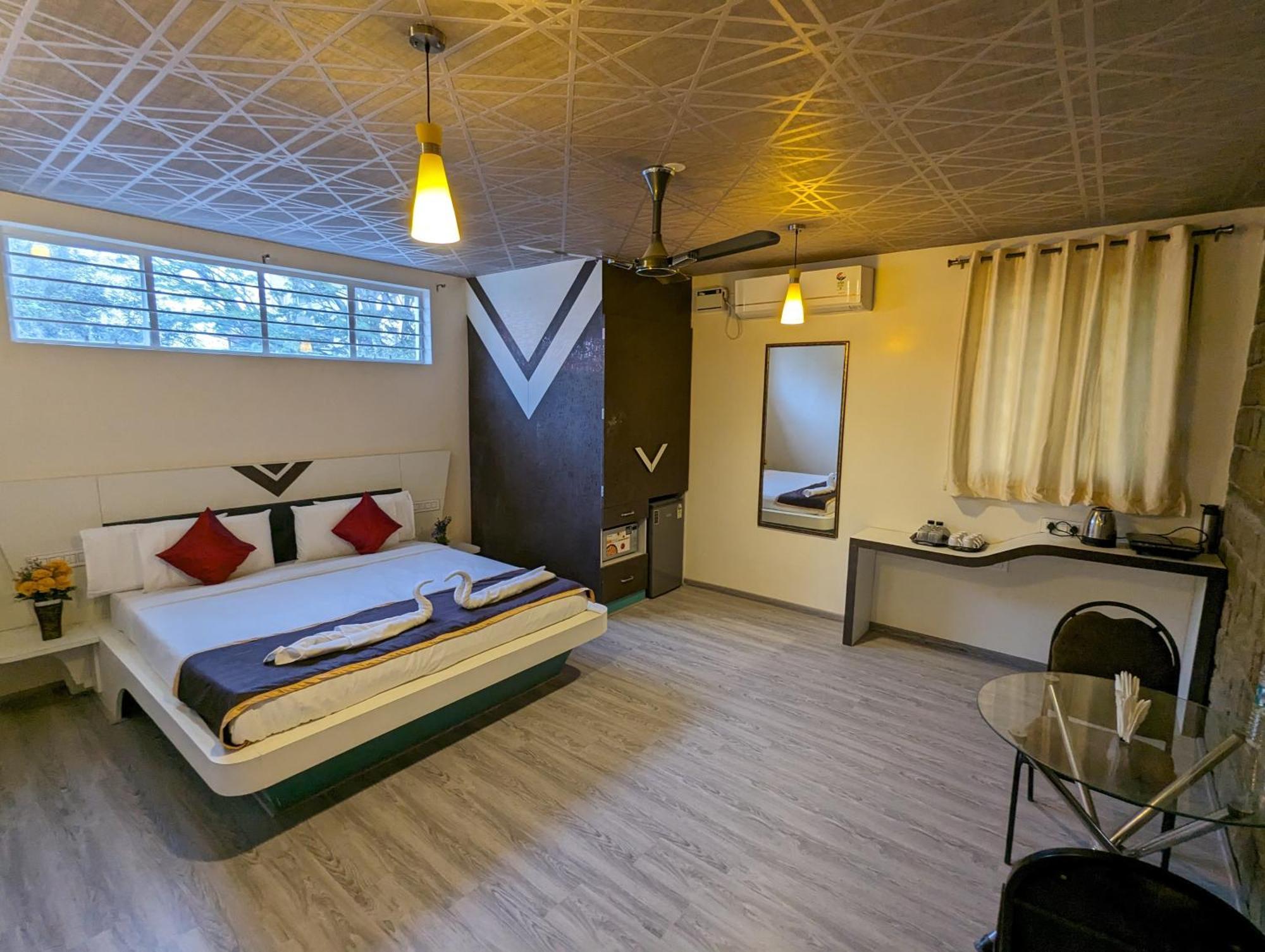 Seasons Hbr Hotel Bangalore
