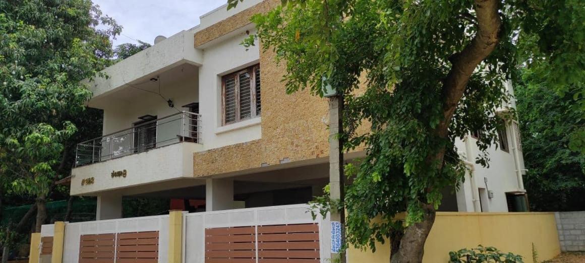 Amara Corporate - Complete 5 With Car Parking