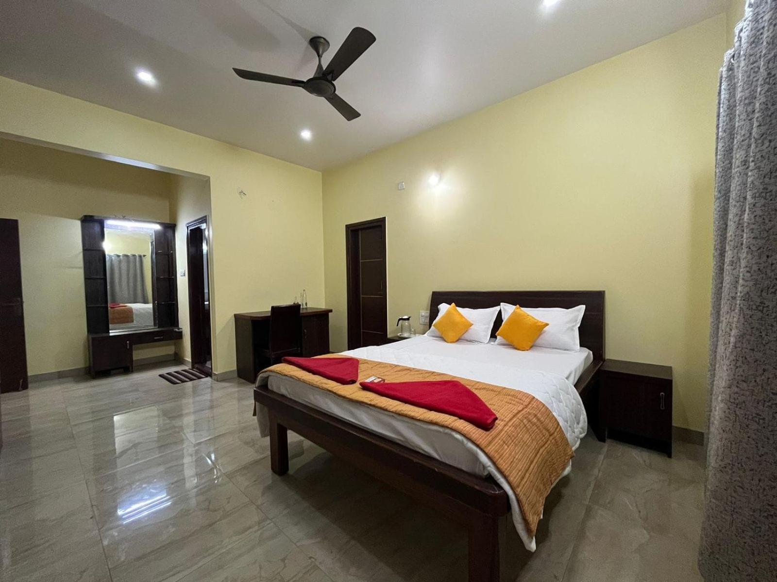 Villa Amara Corporate - Complete 5 With Car Parking Bangalore