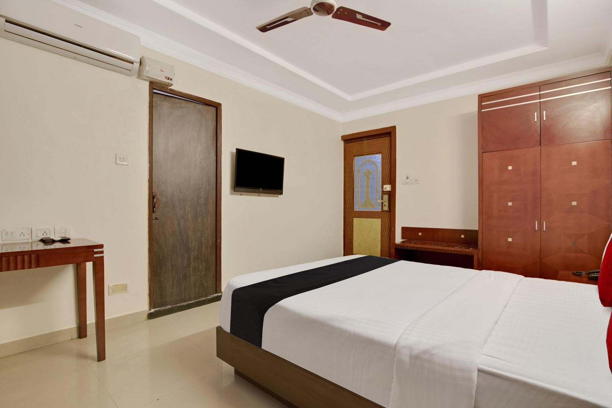 Capital O Elegant Amethyst Business Near Ragigudda Sri Prasanna Anjaneyaswamy Temple Hotel Bangalore