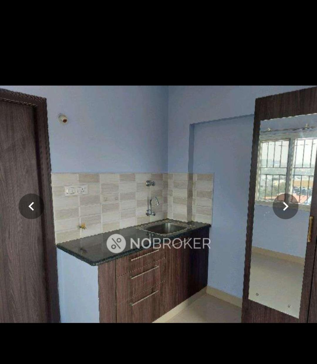 Studio Apartment Apartment *