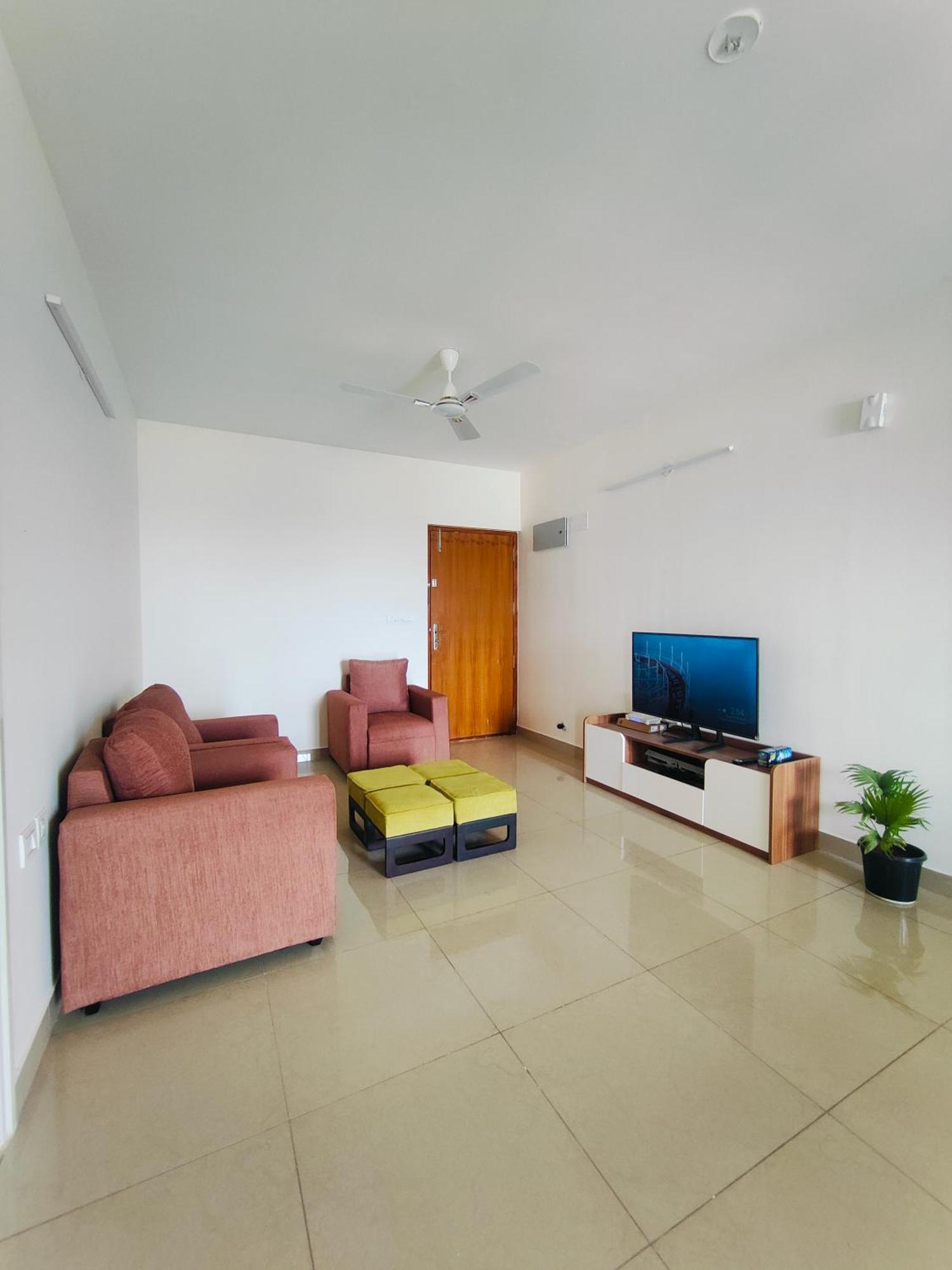 Apartment Mahendra Arya