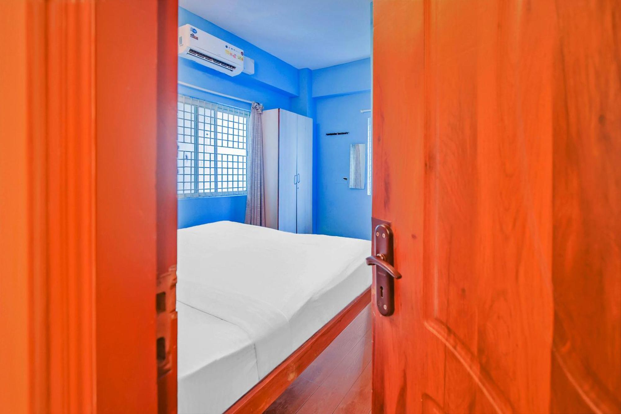 O Sri Sai Guru Comforts Hotel 3*