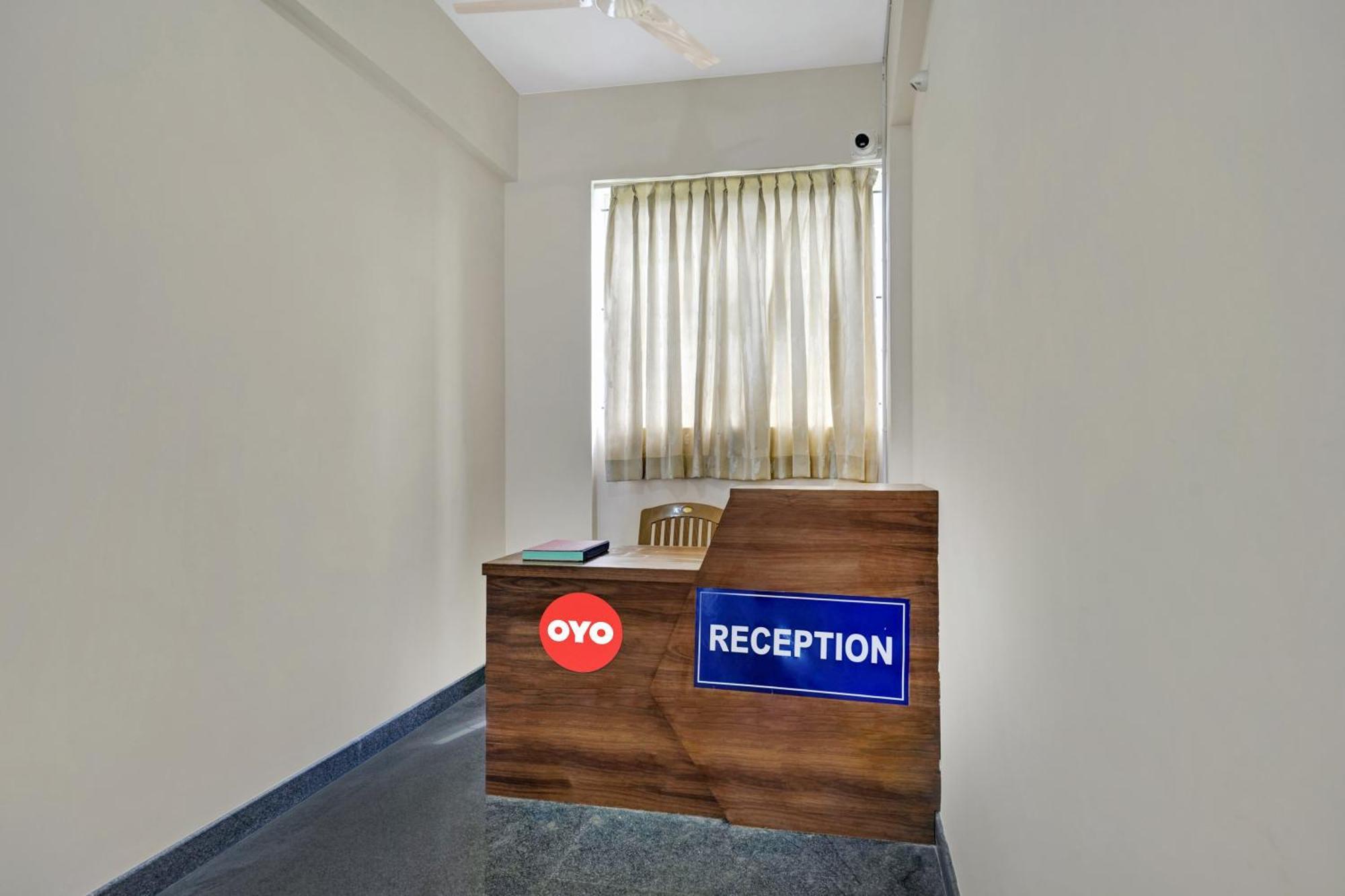 Oyo Bungalow Lodging & Boarding Hotel Bangalore