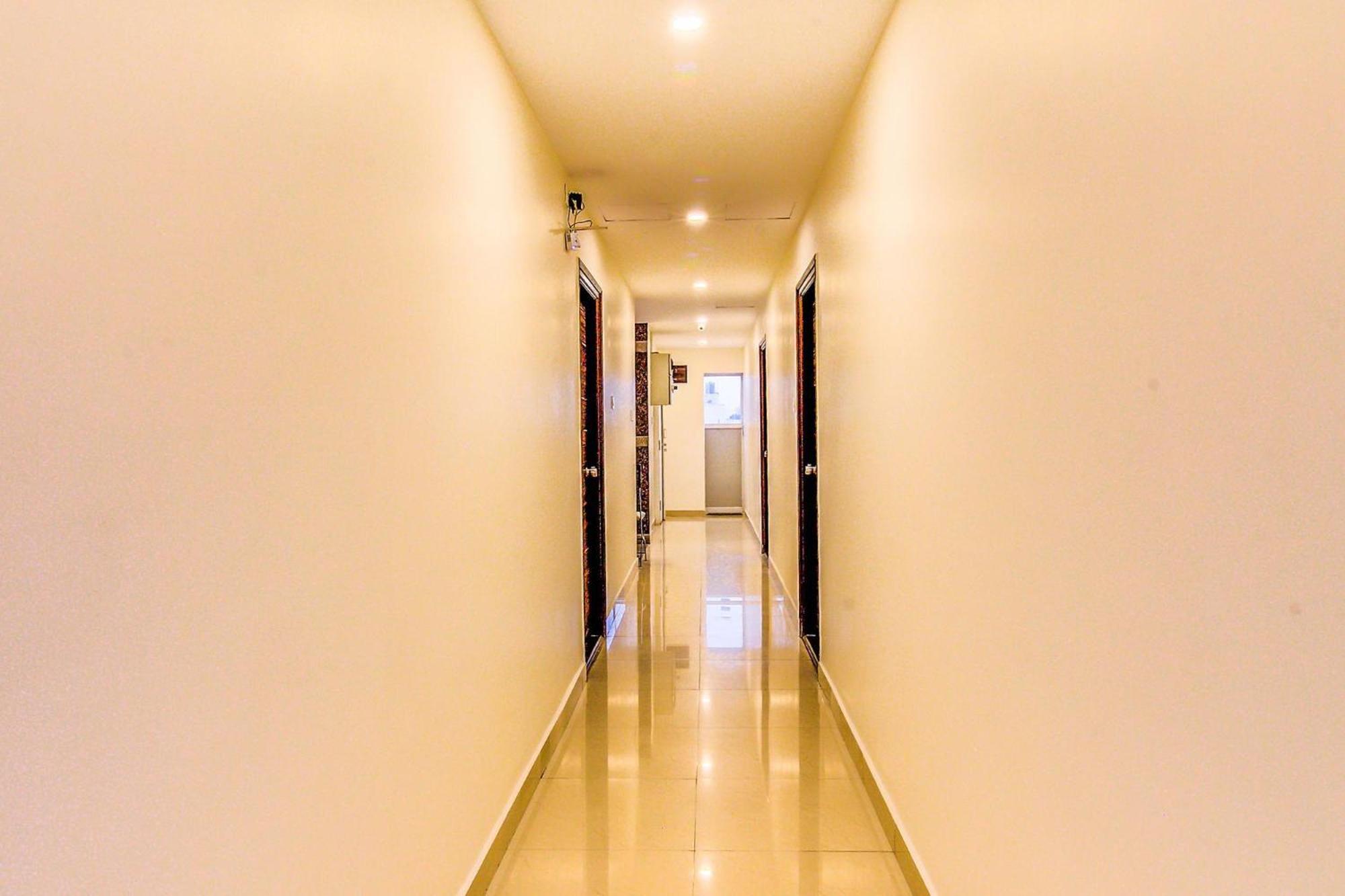 Fabexpress Mayuri Residency - Marathahalli Bangalore