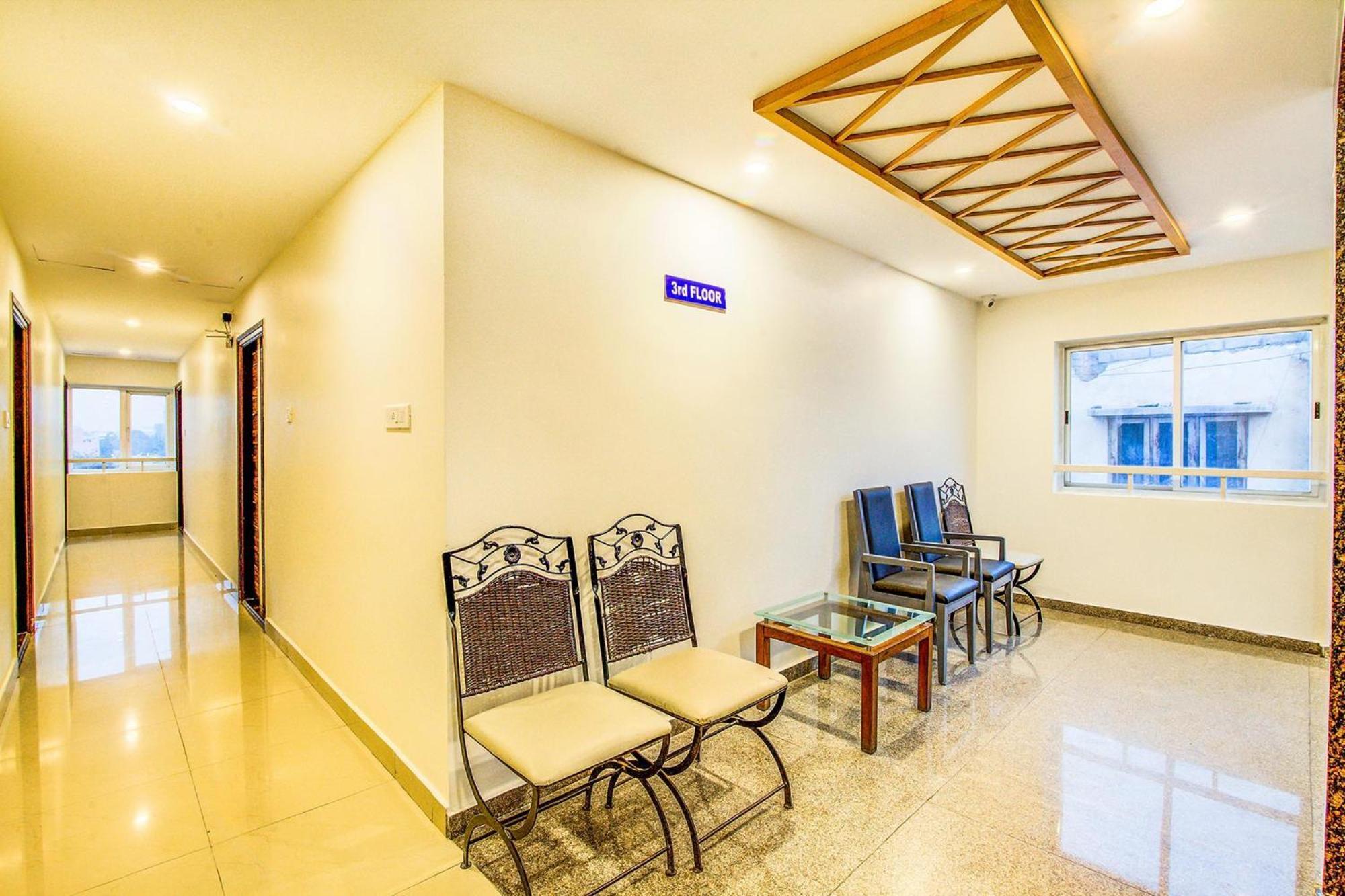 Hotel Fabexpress Mayuri Residency - Marathahalli