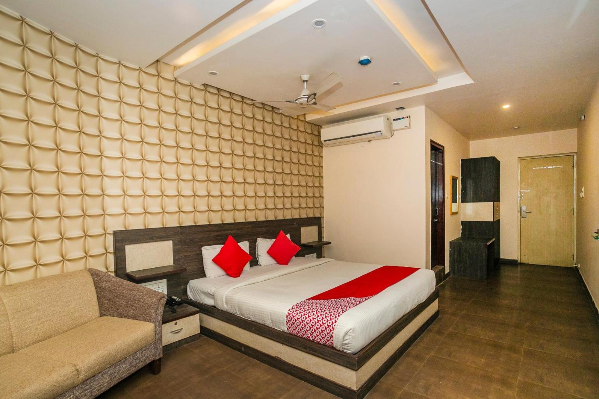 Hotel Super Collection O Indian Near Sitara Restaurant Bangalore
