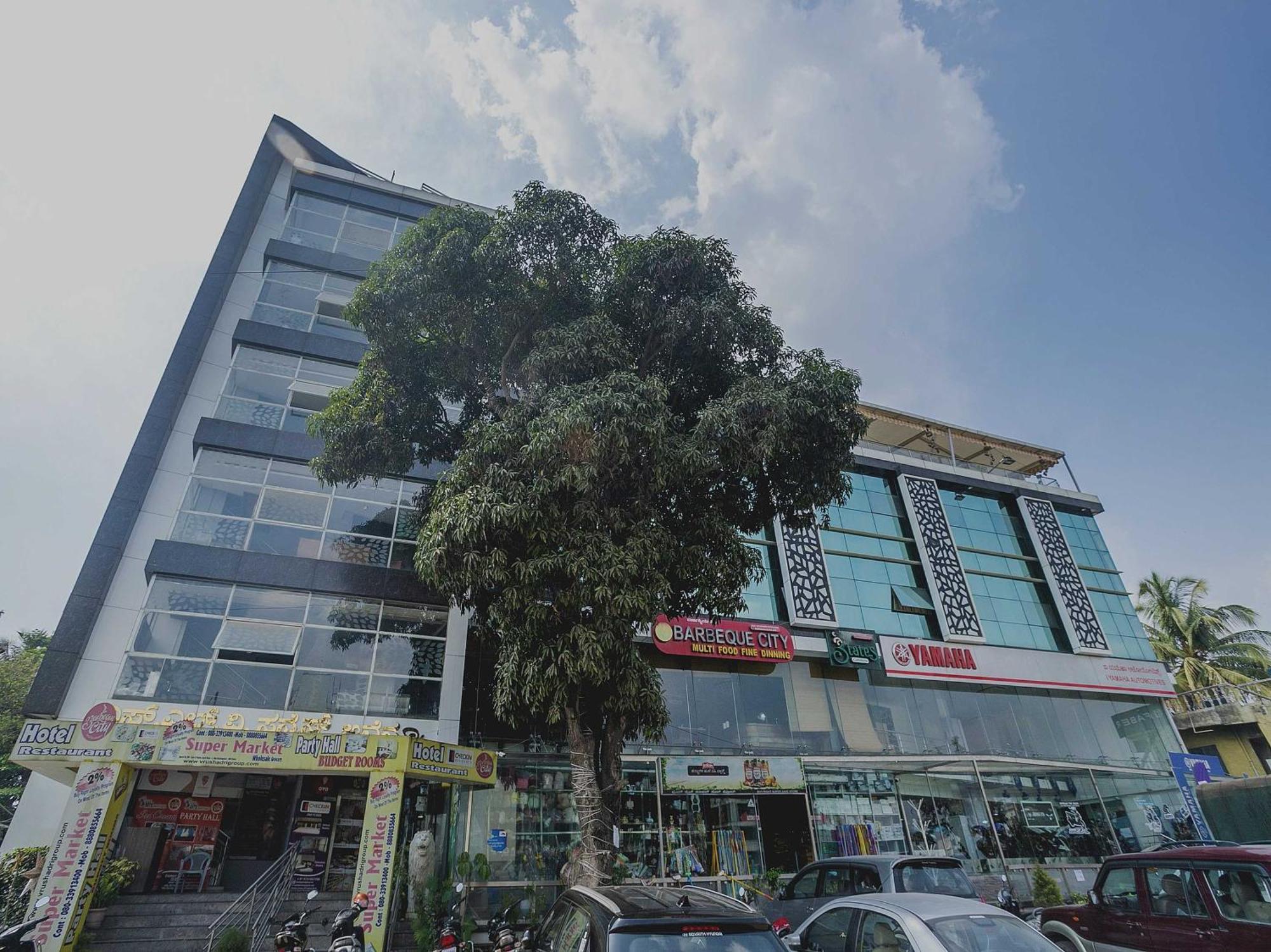 Super Collection O Indian Near Sitara Restaurant Hotel Bangalore