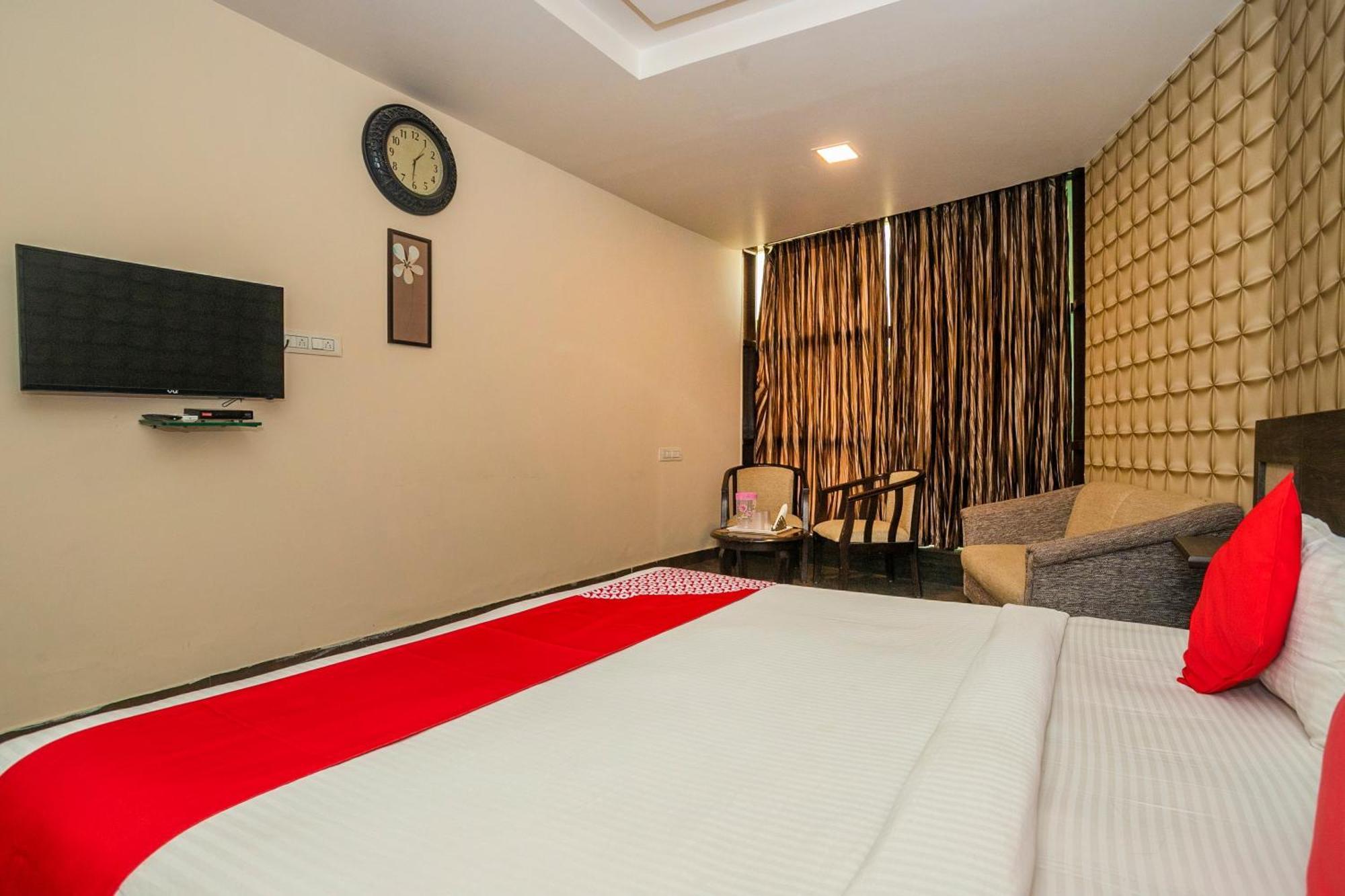 Hotel Super Collection O Indian Near Sitara Restaurant Bangalore