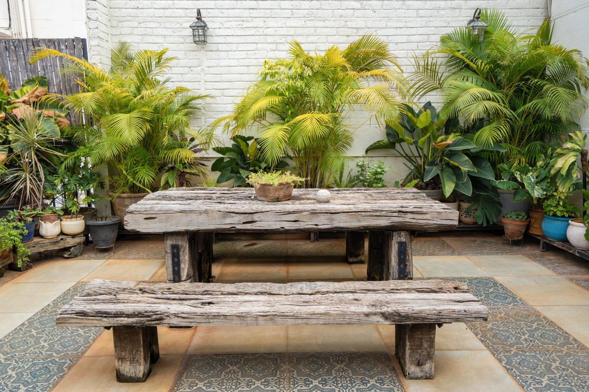 Luxury Vintage 3bhk Penthouse *
