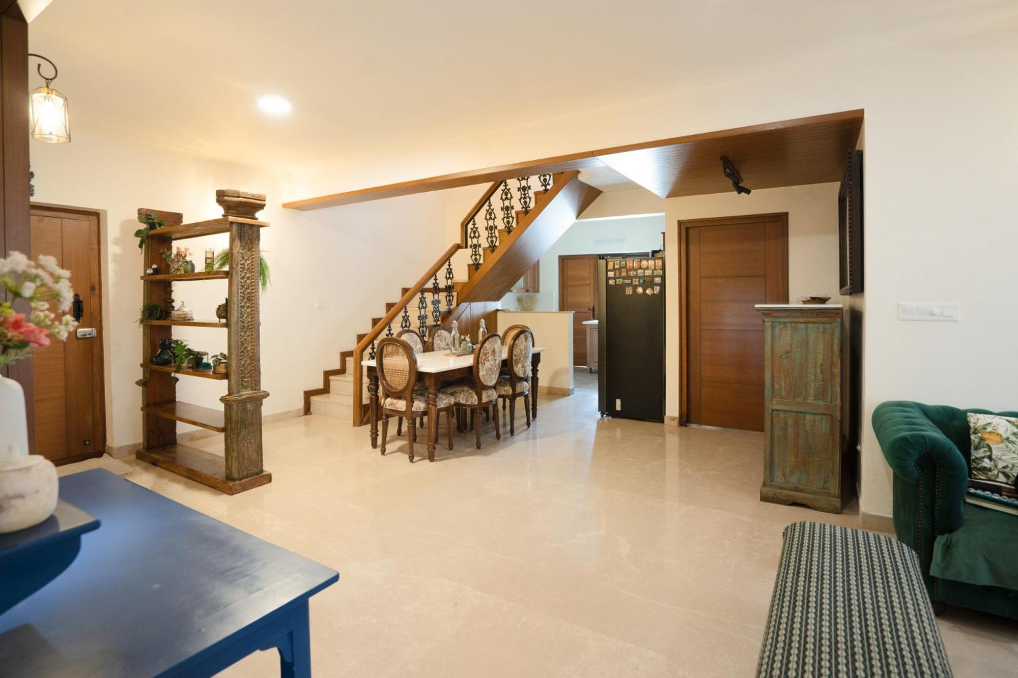 Luxury Vintage 3bhk Penthouse Apartment