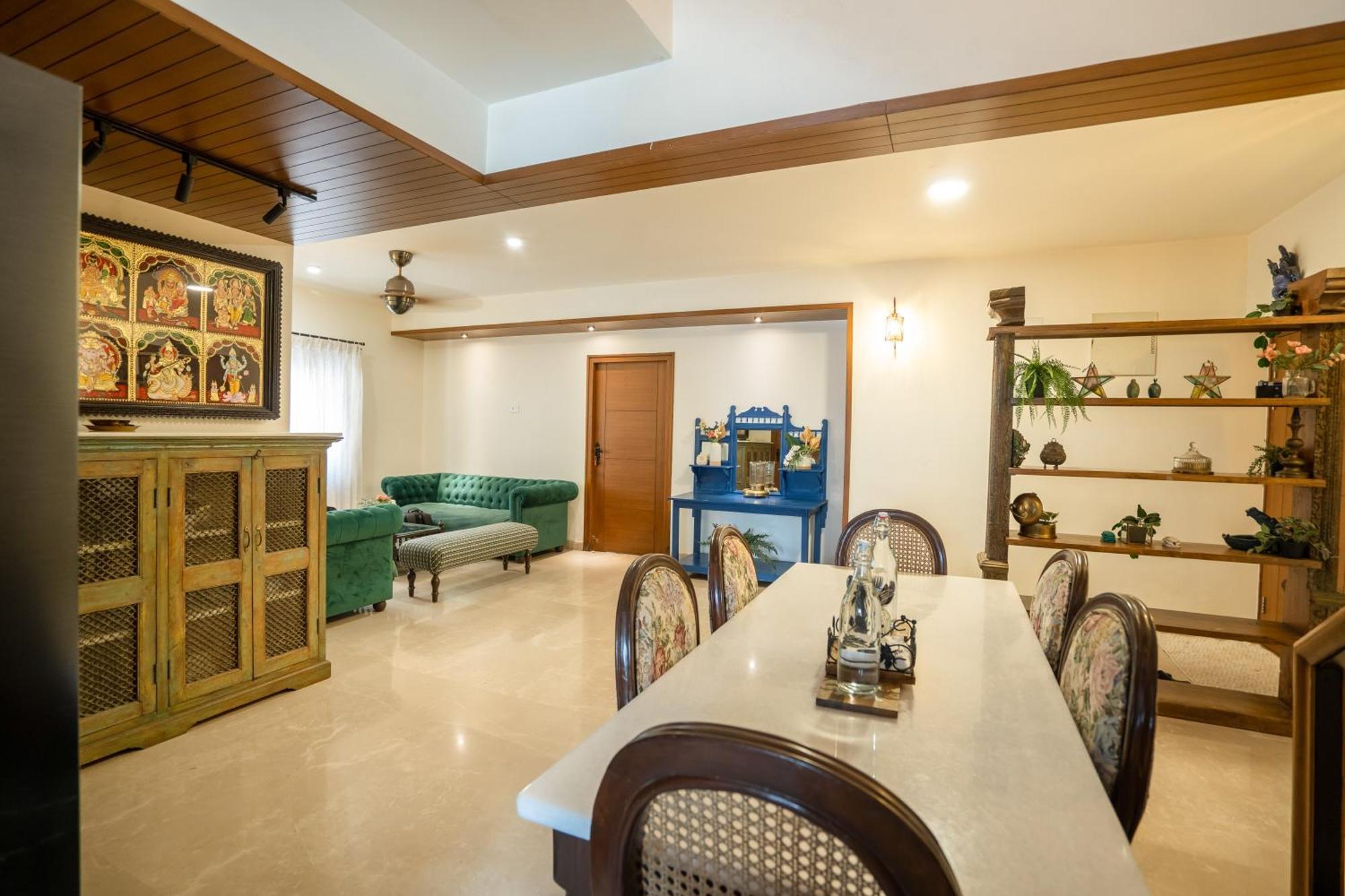 Luxury Vintage 3bhk Penthouse