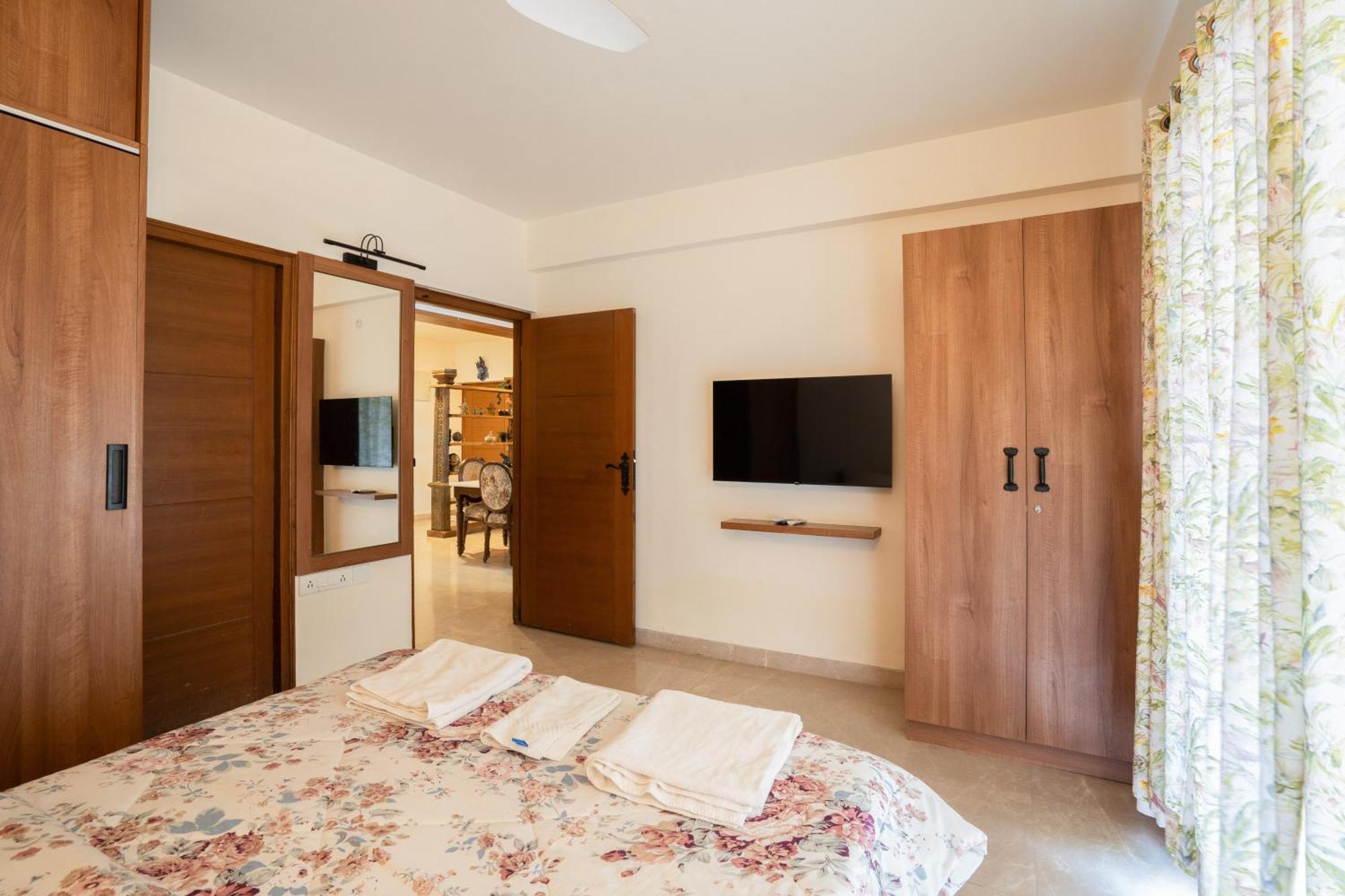 Luxury Vintage 3bhk Penthouse Apartment Bangalore