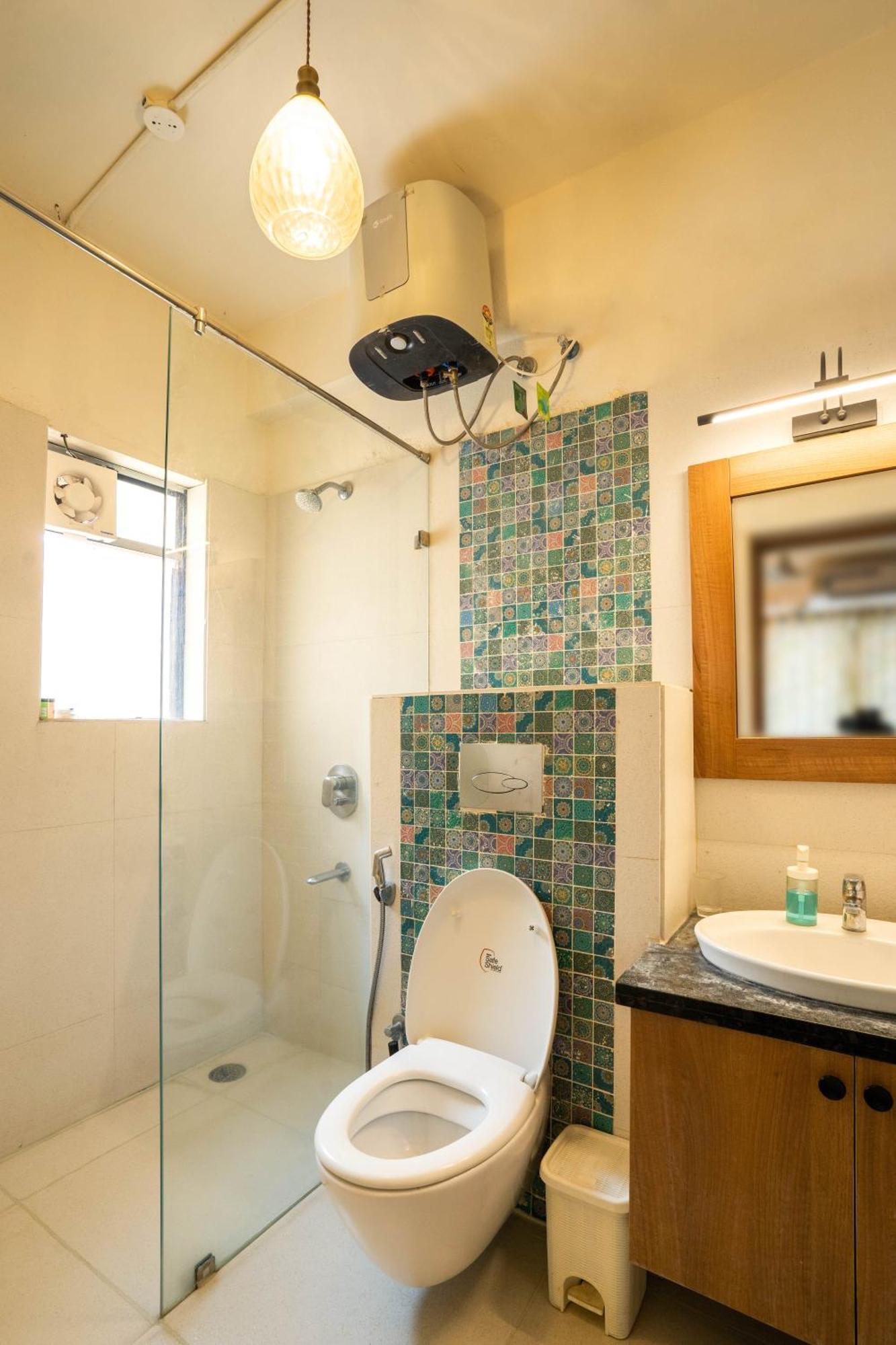 Luxury Vintage 3bhk Penthouse Apartment