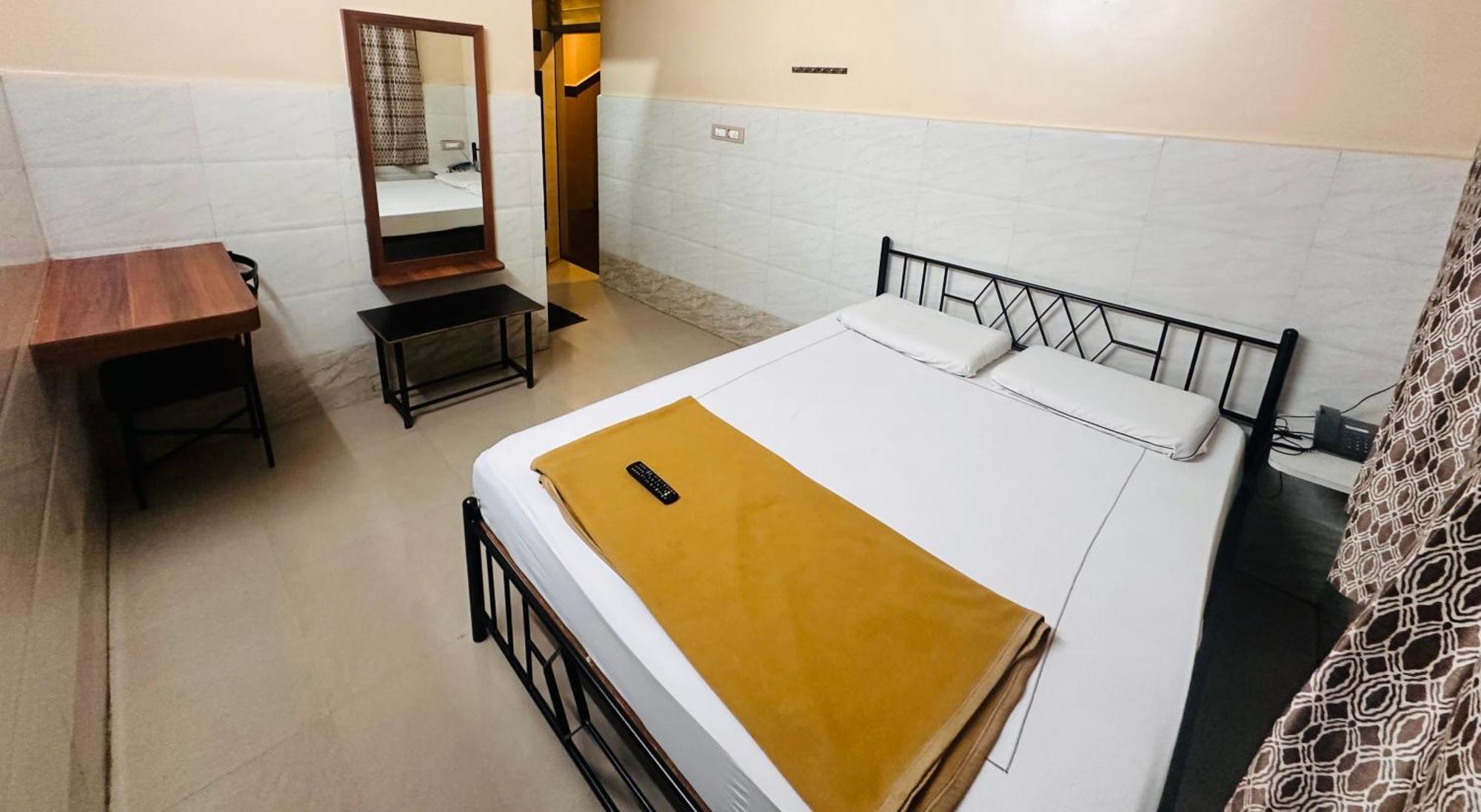Lalitha Comfort 3* Bangalore