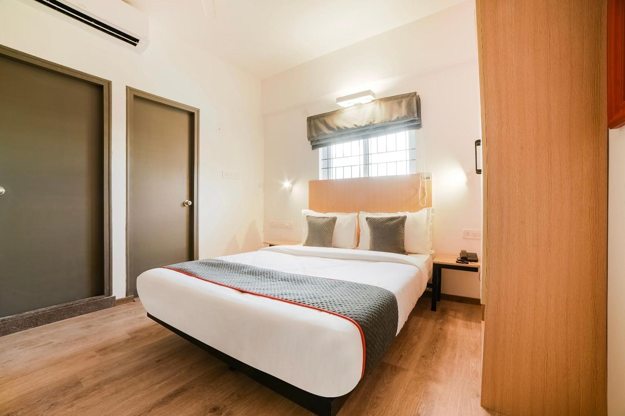 Townhouse Varthur Main Road Near Nexus Whitefield 4*