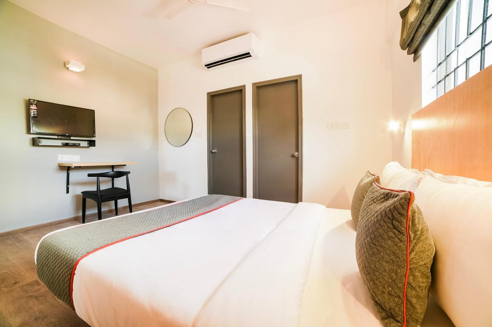 Townhouse Varthur Main Road Near Nexus Whitefield Hotel 4*