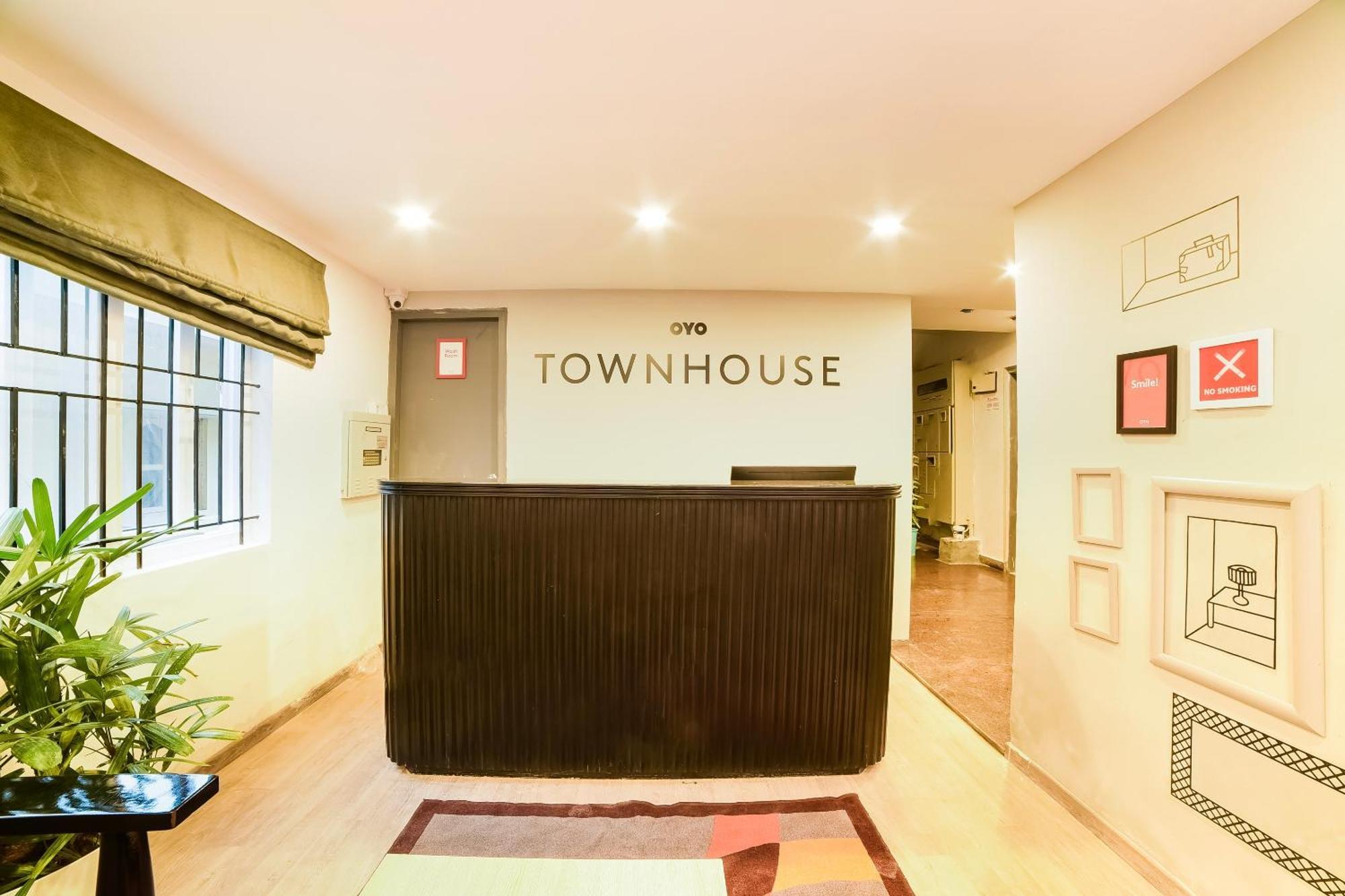 Townhouse Varthur Main Road Near Nexus Whitefield 4* Bangalore
