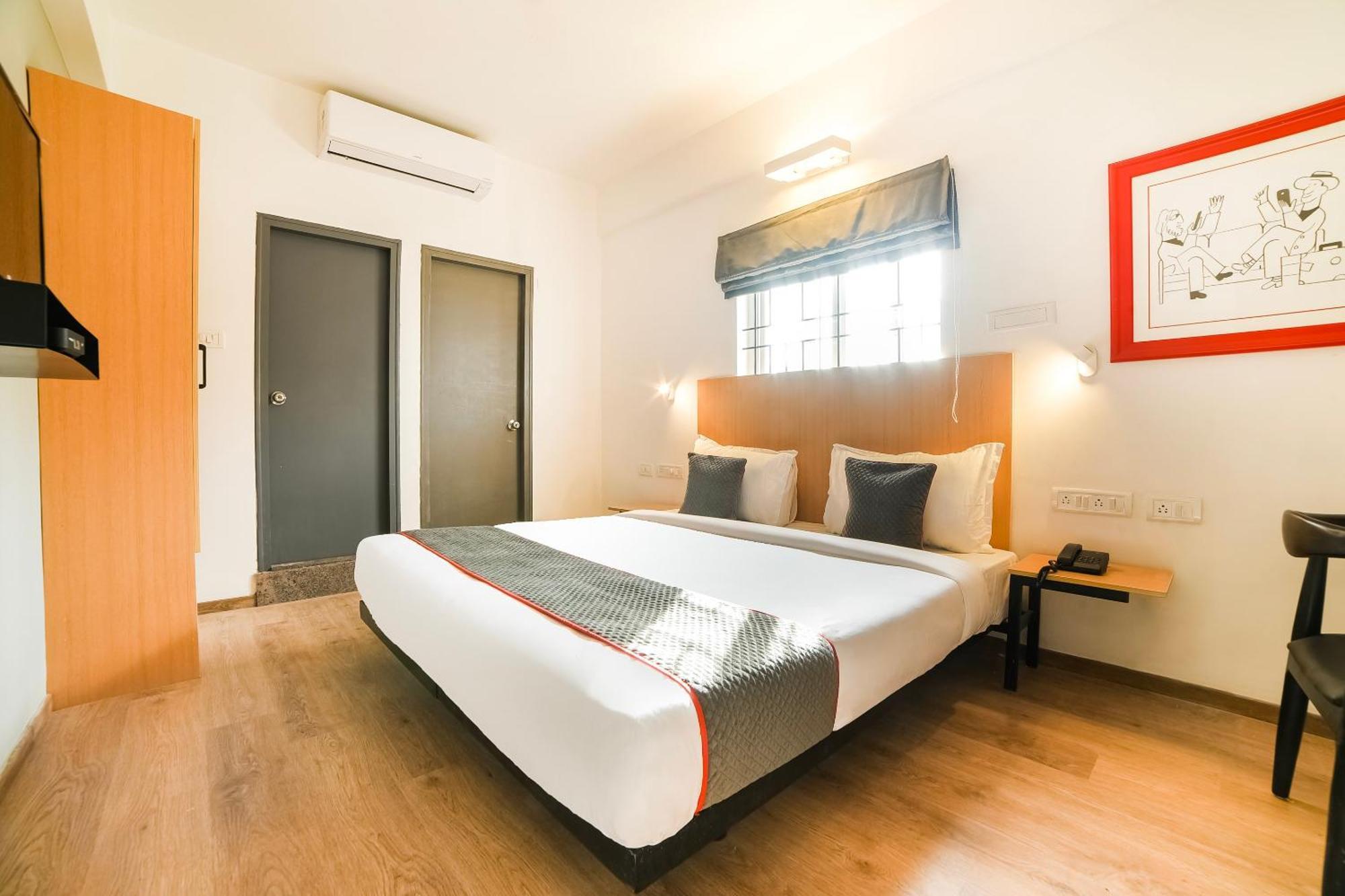 Townhouse Varthur Main Road Near Nexus Whitefield