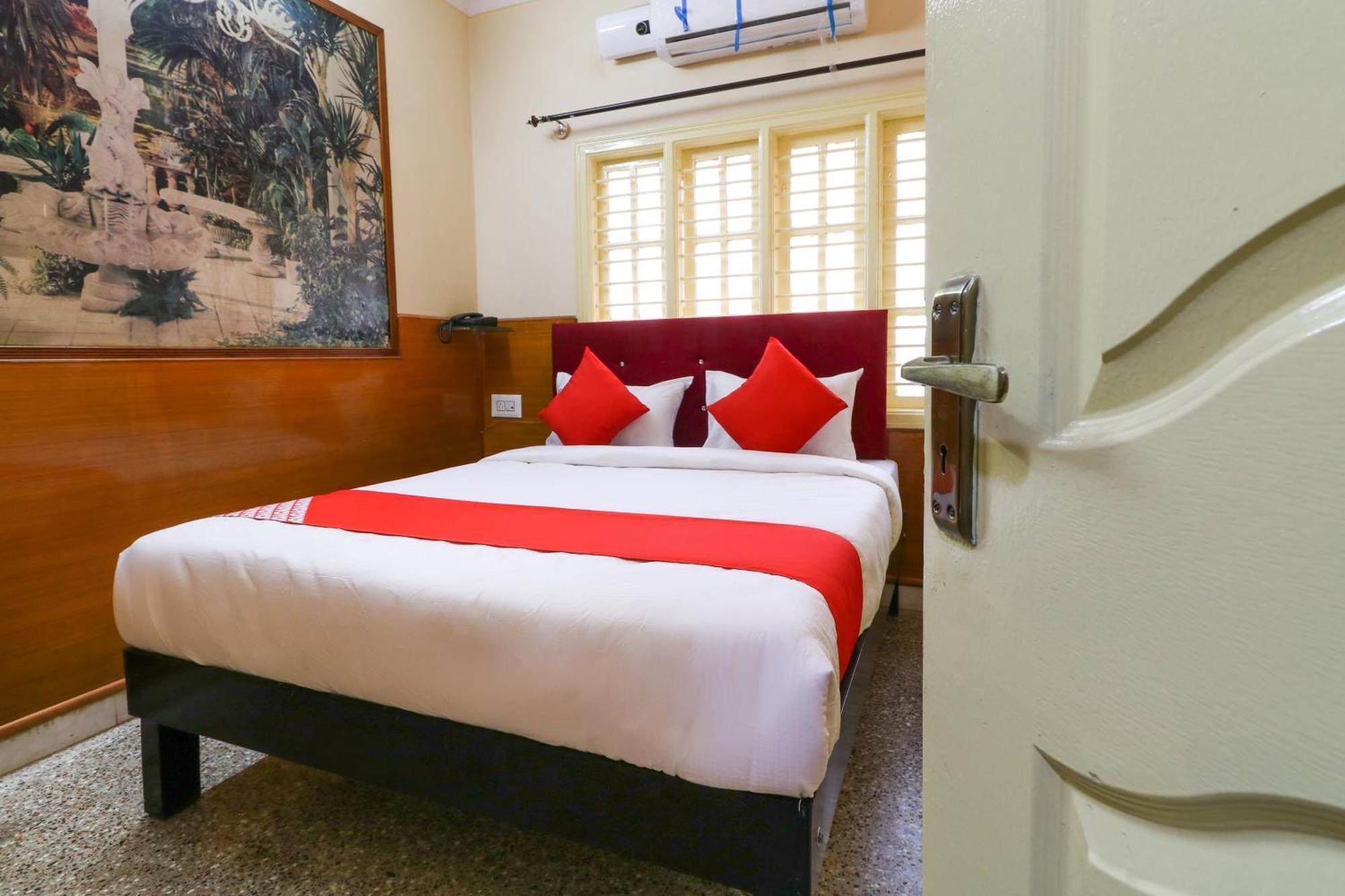 O Sree Lakshmi Residency Hotel