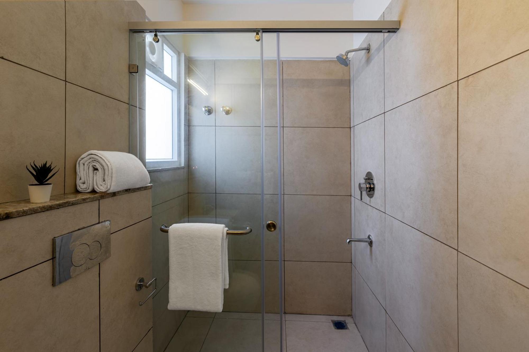 Hotel Wandr Ulsoor