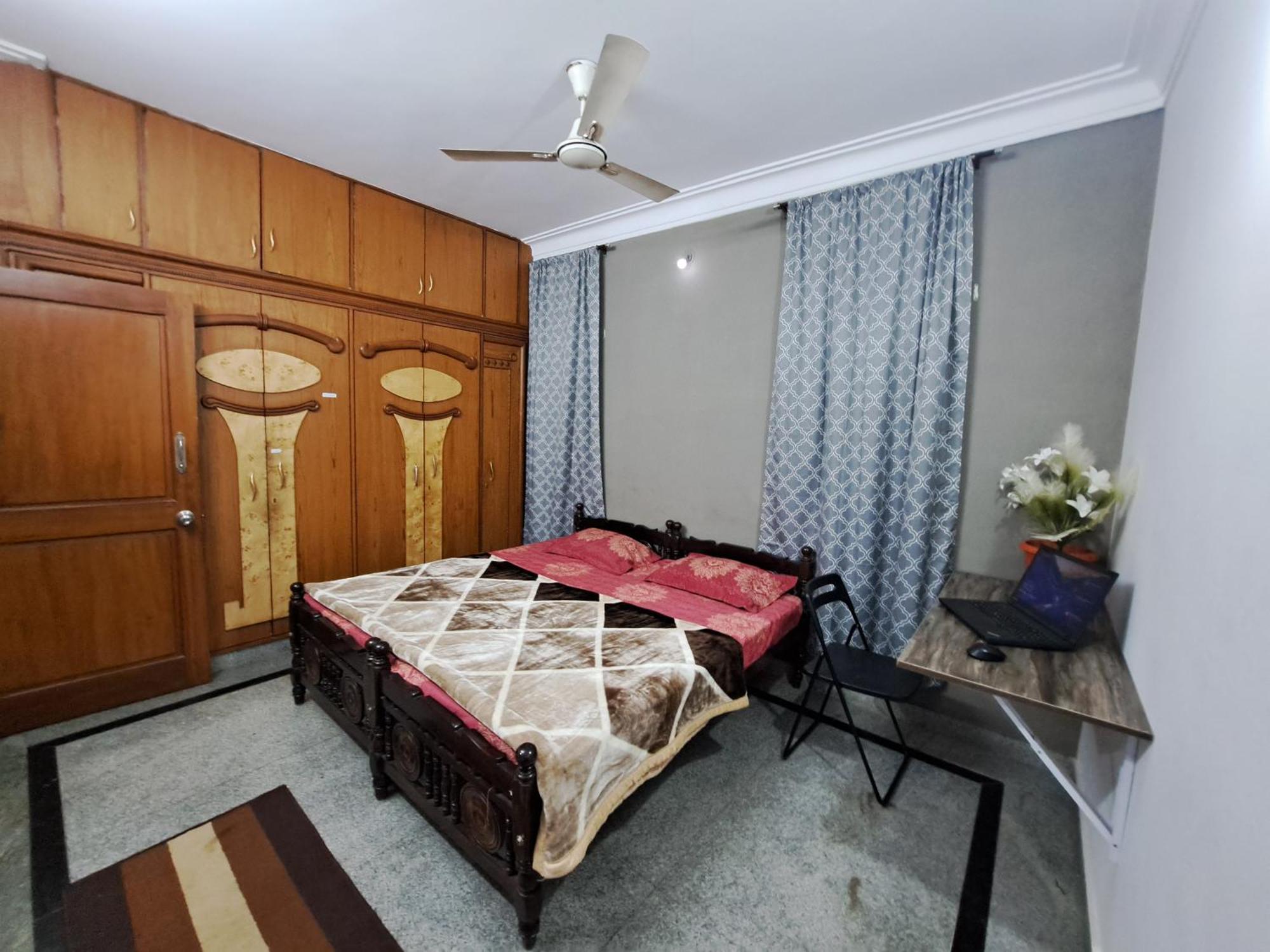 Haripriya Private Pool Bangalore