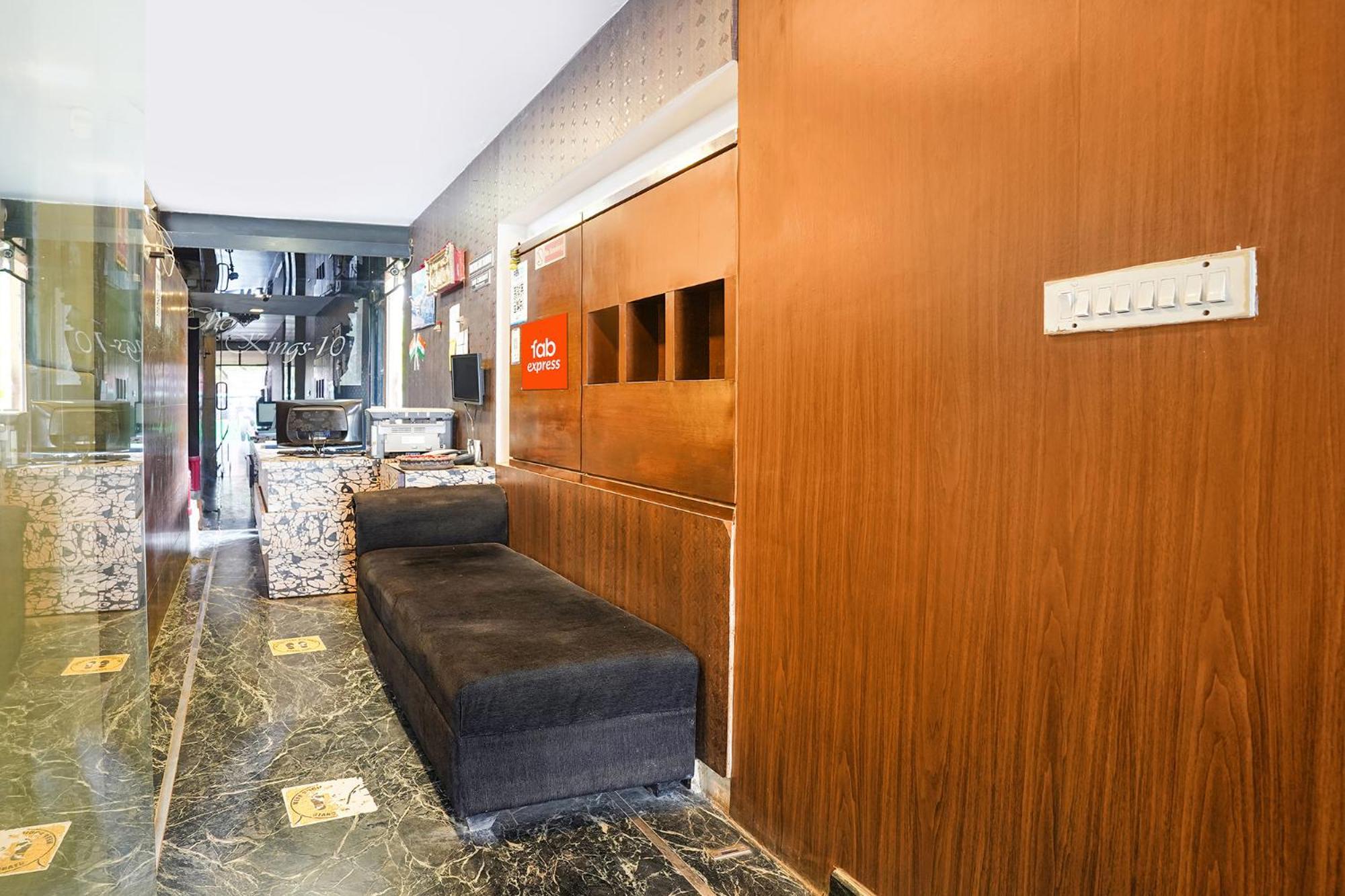 Hotel Fabexpress The Kings 10 Laxurious Bangalore