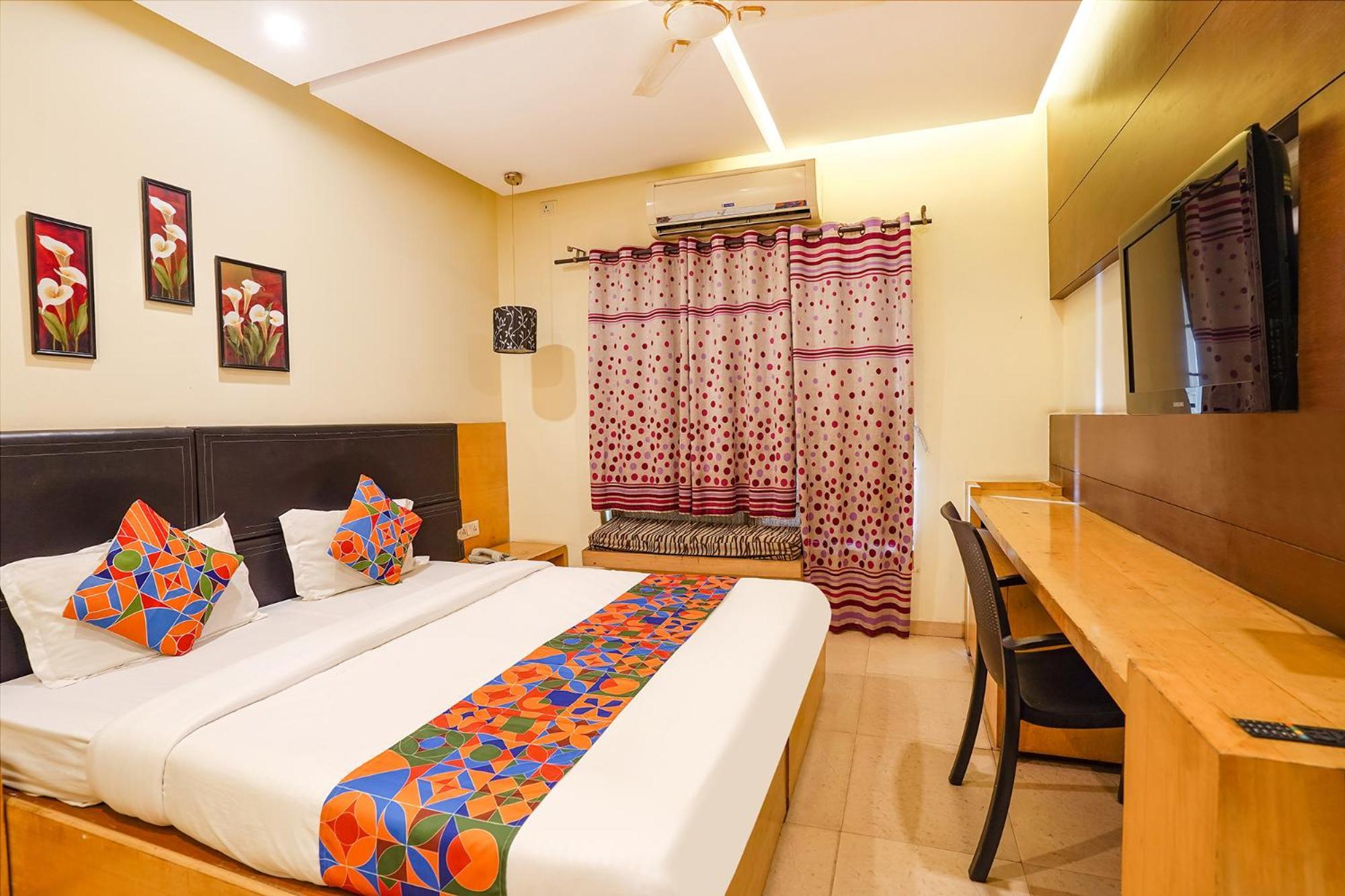 Fabexpress The Kings 10 Laxurious 3* Bangalore