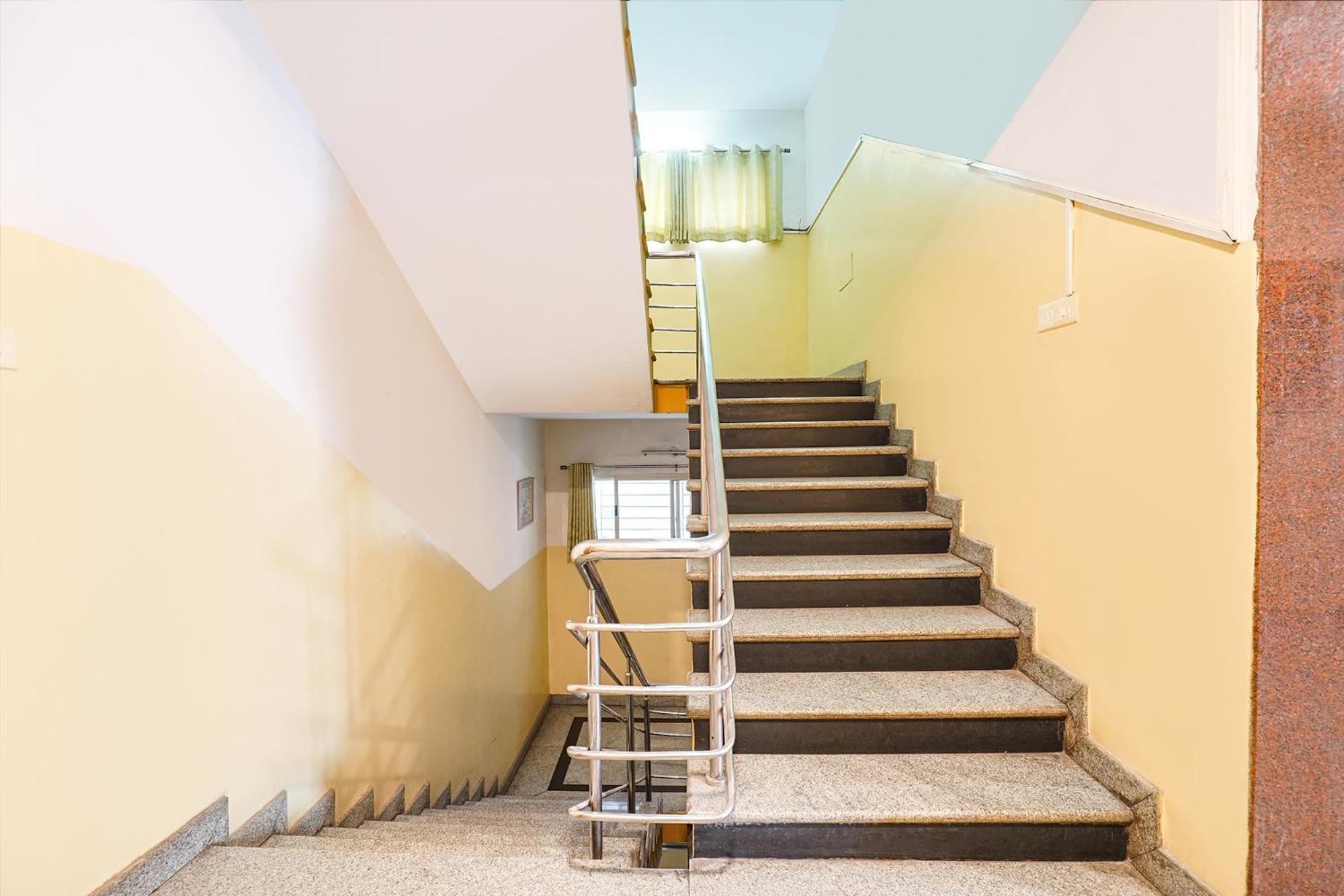 Fabhotel The Kings 3* Bangalore