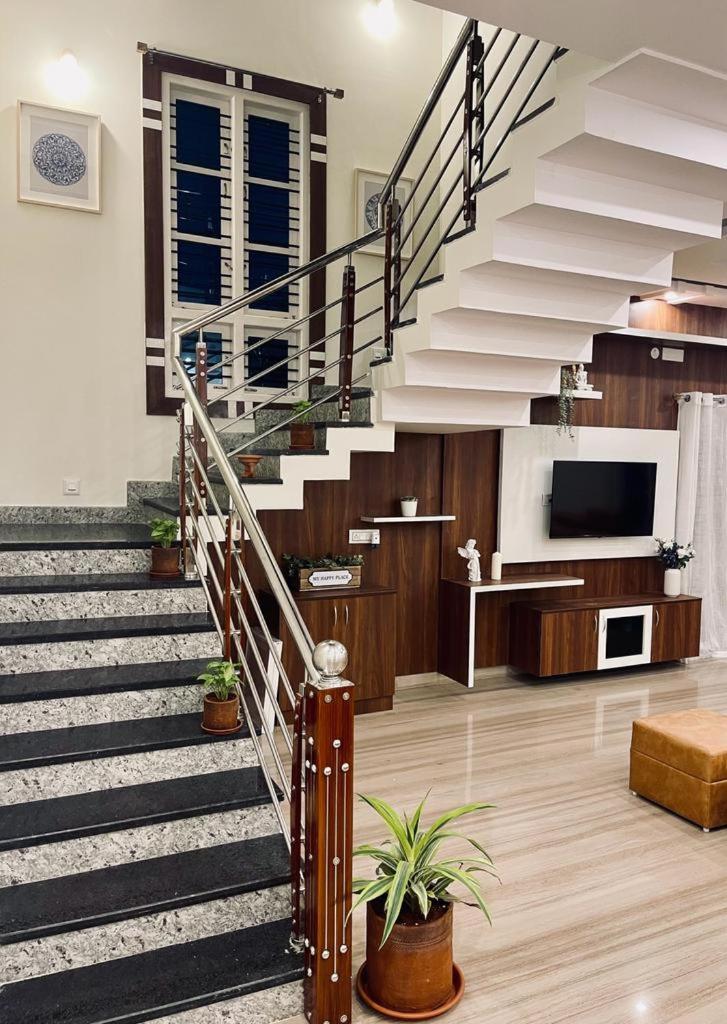 Guest house Vasudha *
