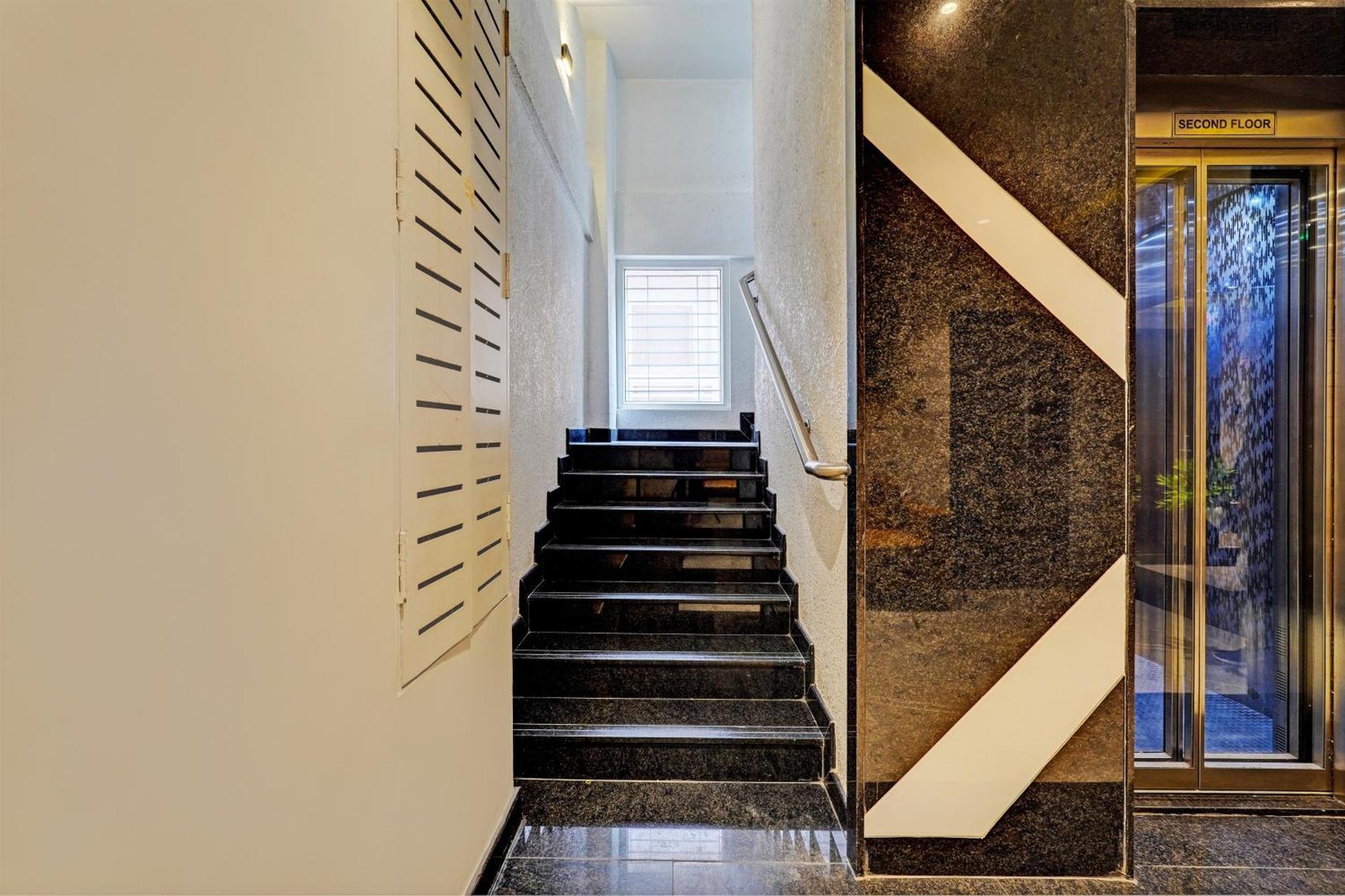 Hotel Townhouse Oak Clove Boutique Rajaji Nagar Near Lulu Mall 4*