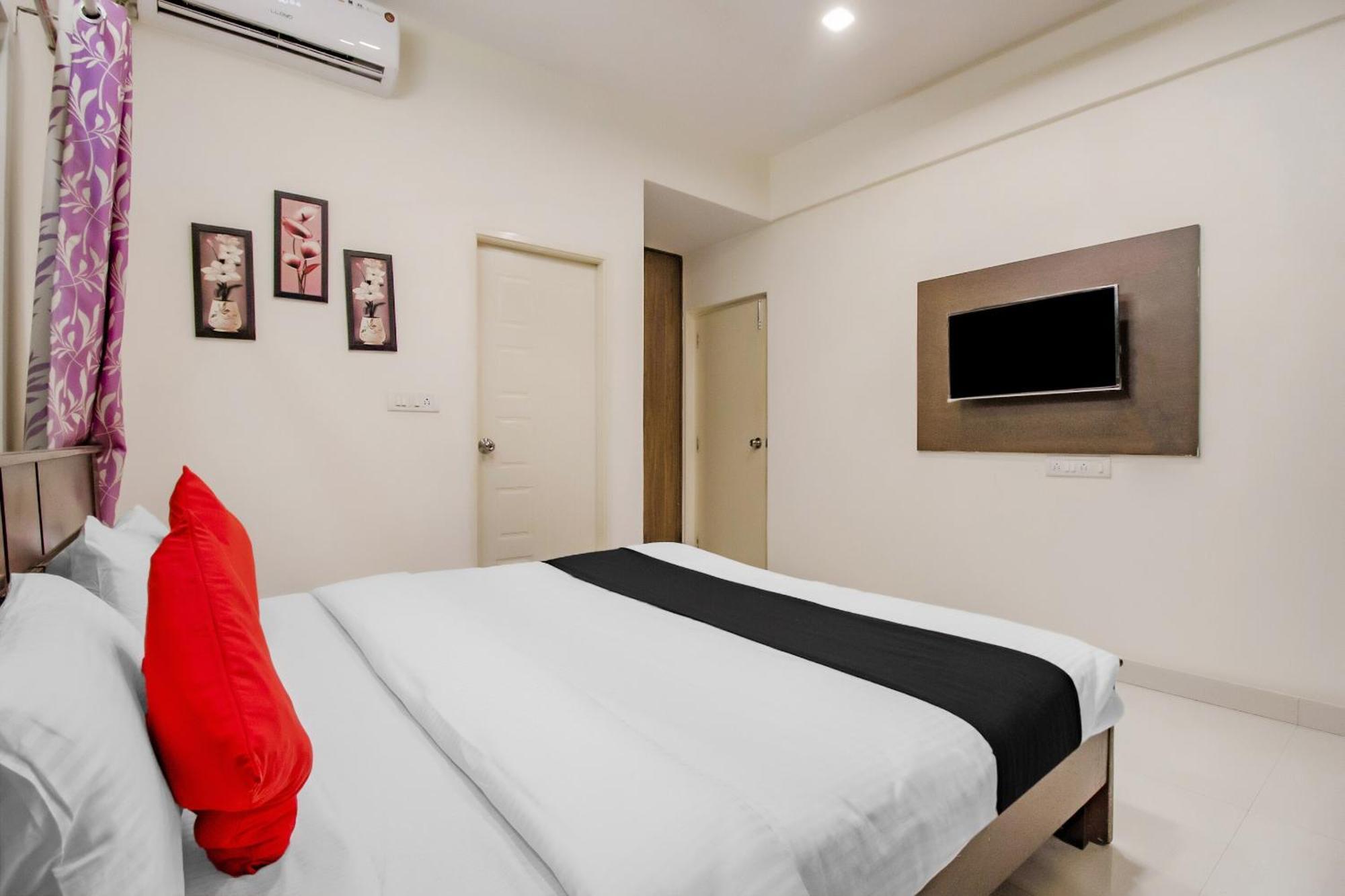 Hotel Collection O Sln 4*