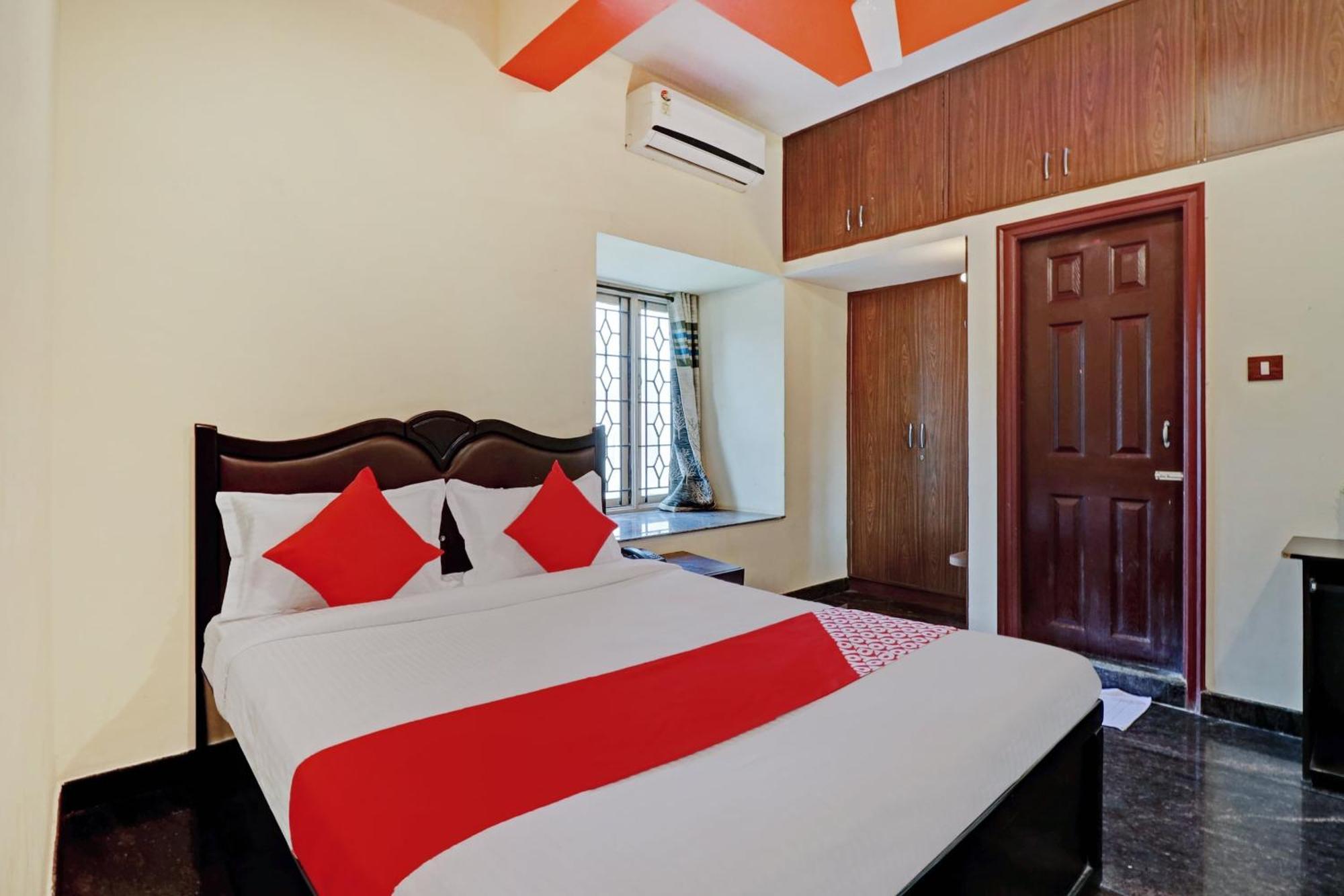 O Blooms Hotel 3*