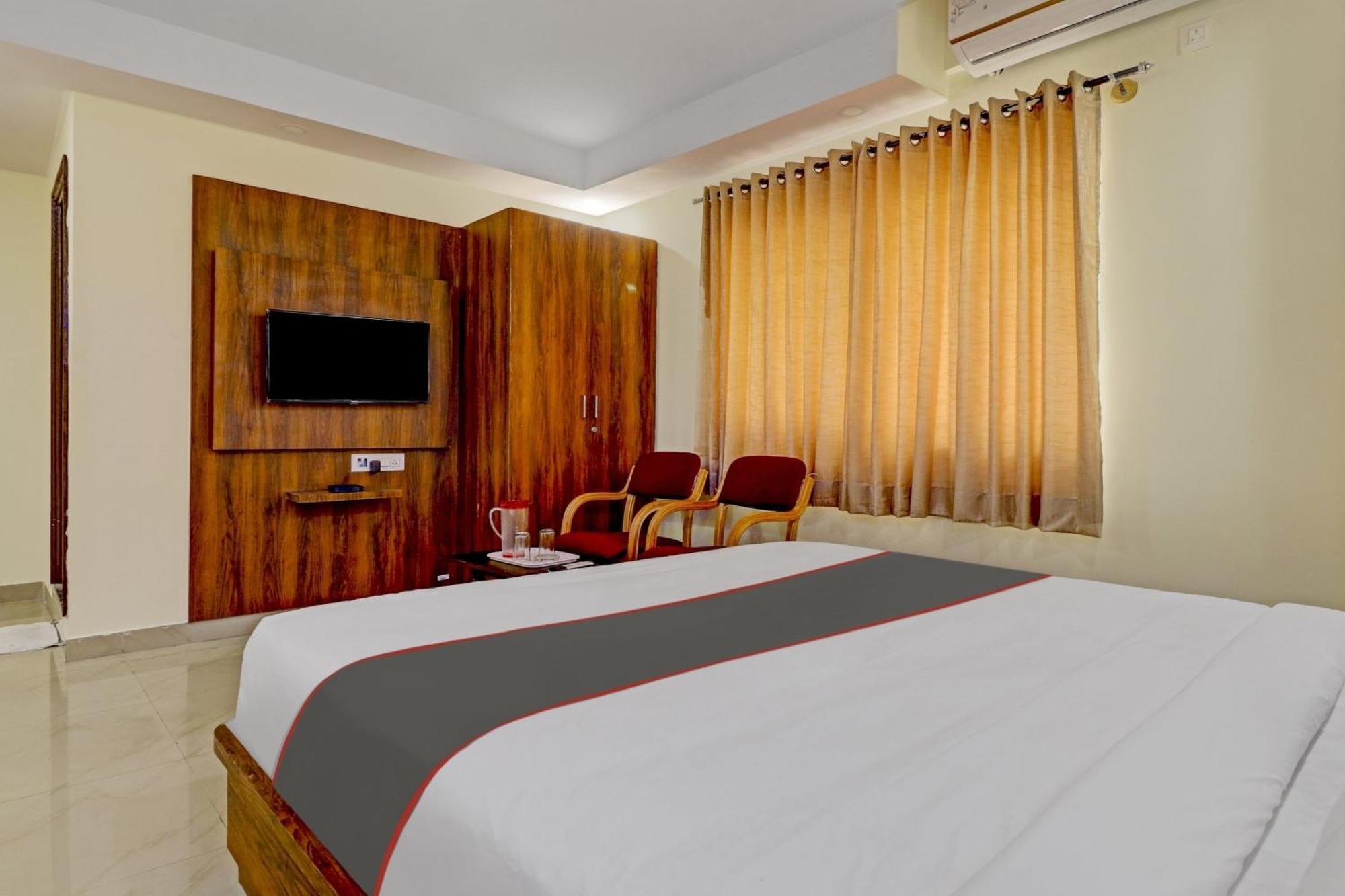 Hotel Collection O Hemadri Residency 4*